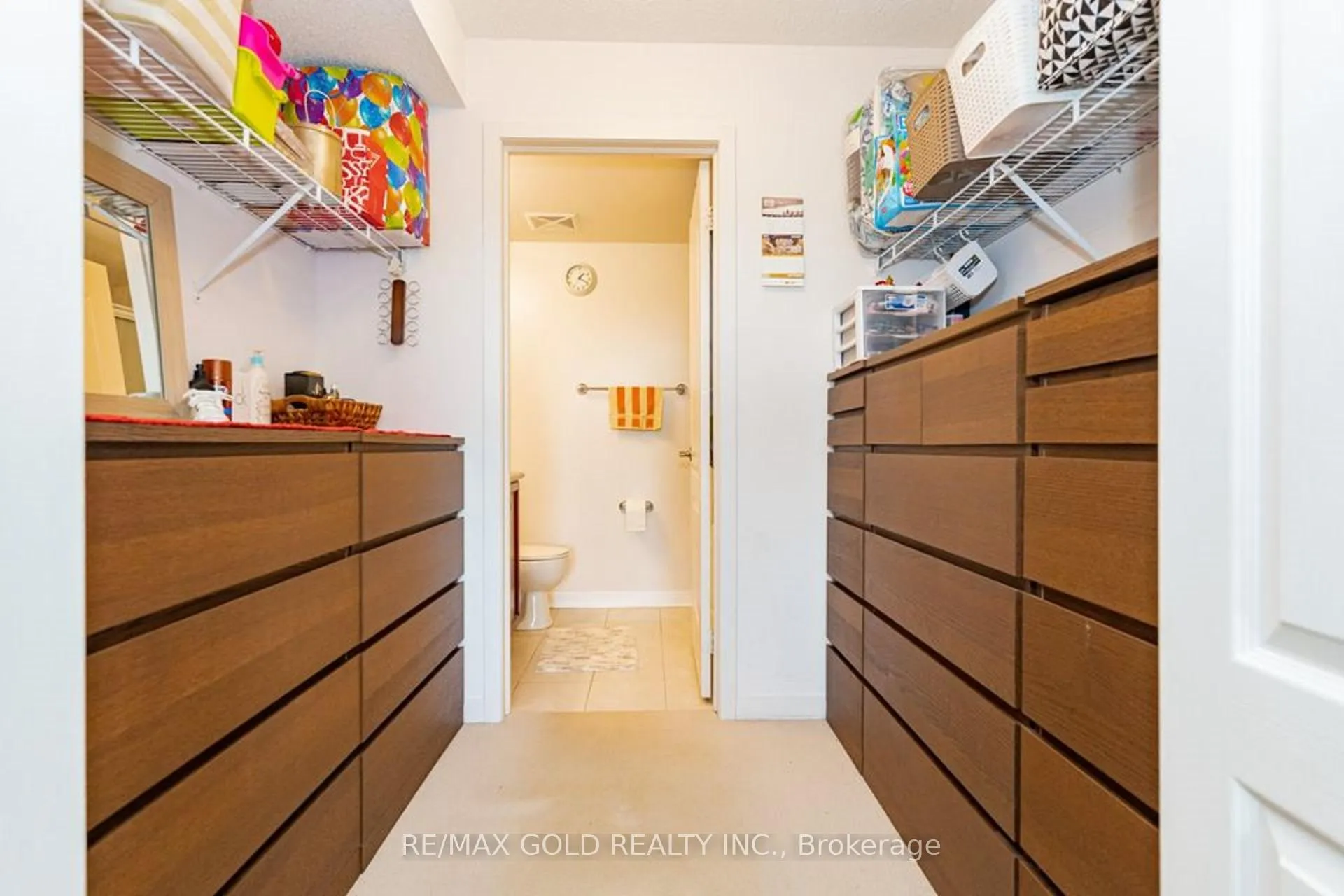 Photo 11 of Unit 1414, 8 Dayspring Circle, Brampton, Goreway Drive Corridor — HOMEH