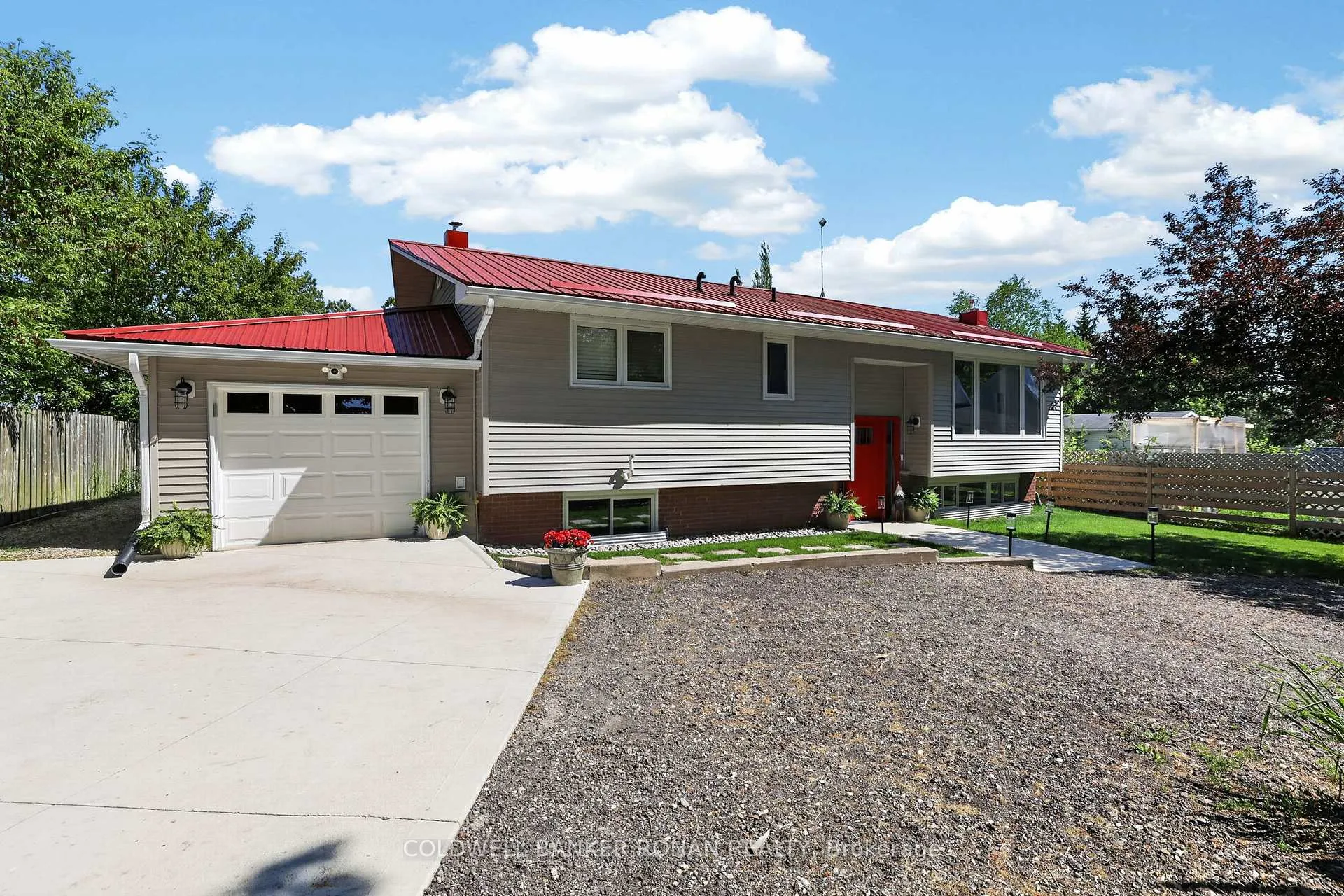 Photo 2 of 681170 260 Side Road, Melancthon, Rural Melancthon — HOMEH