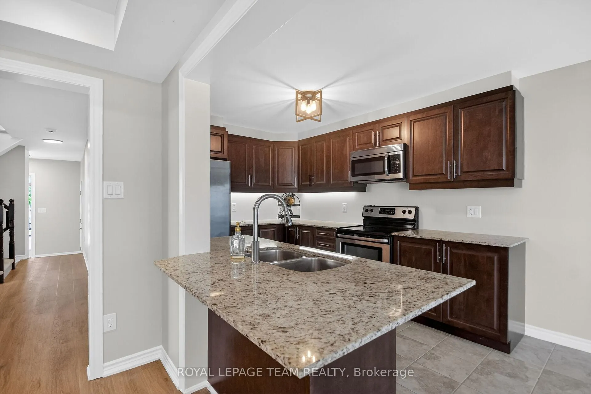 Photo 32 of 314 Song Sparrow Street, Ottawa, Barrhaven - Half Moon Bay — HOMEH