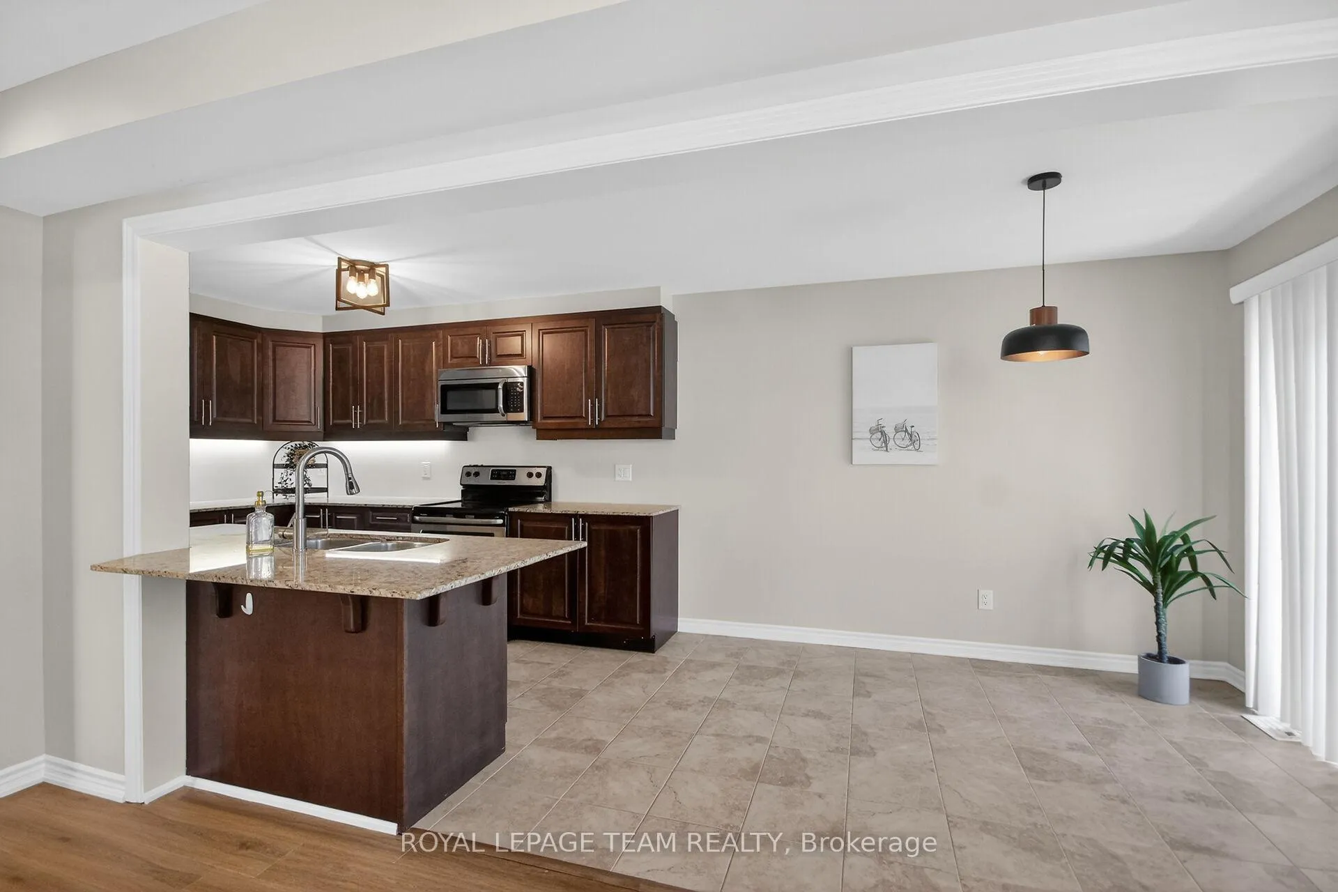 Photo 33 of 314 Song Sparrow Street, Ottawa, Barrhaven - Half Moon Bay — HOMEH