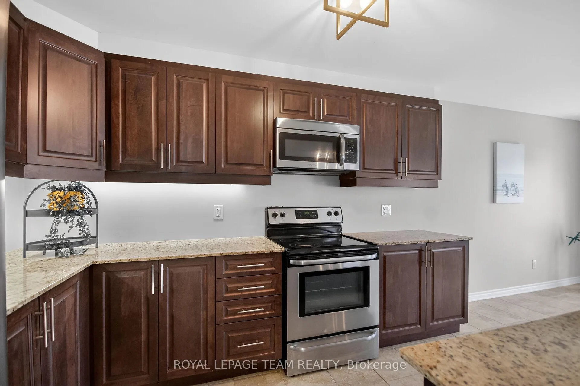 Photo 41 of 314 Song Sparrow Street, Ottawa, Barrhaven - Half Moon Bay — HOMEH