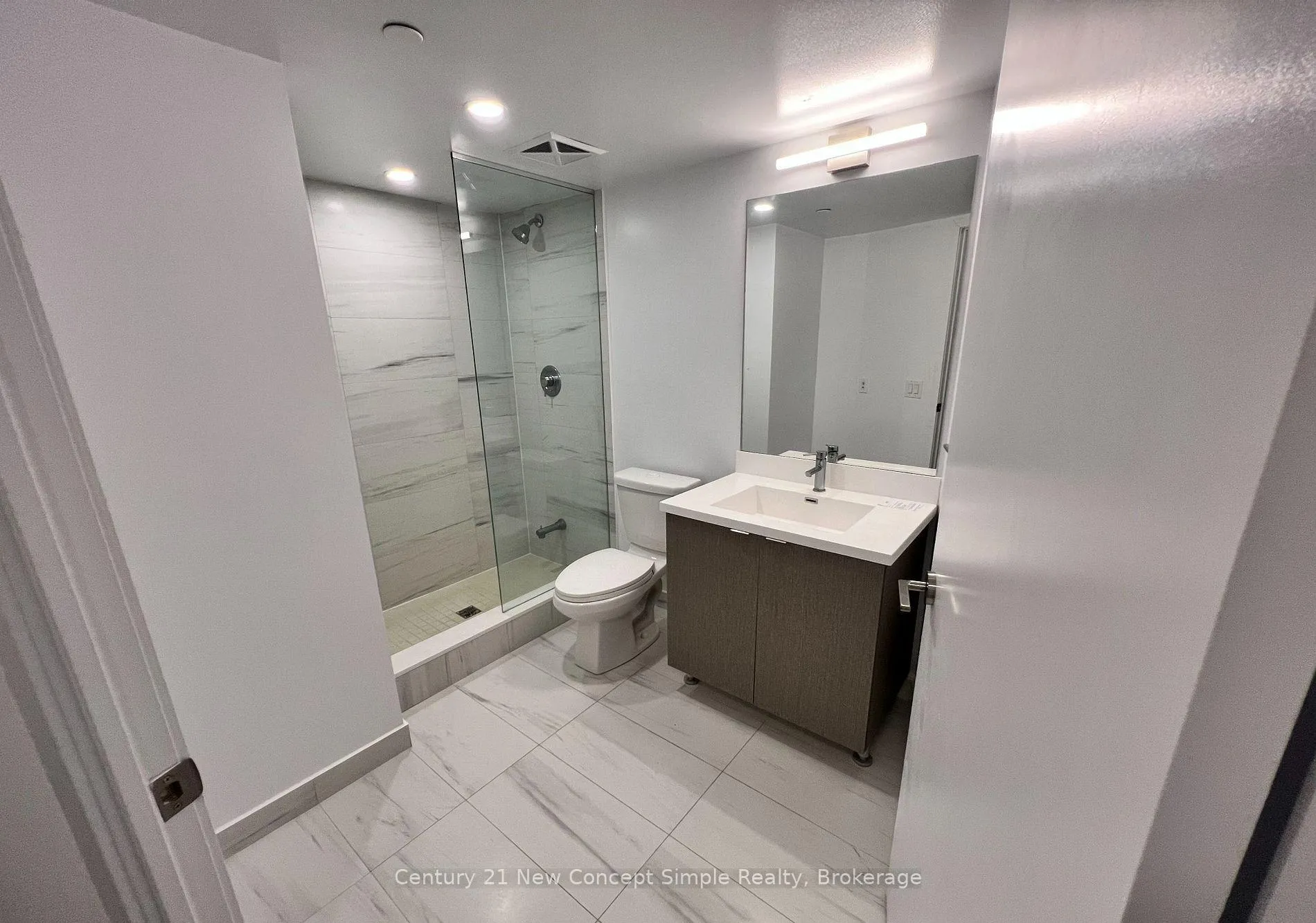 Photo 4 of Unit 2302, 219 Dundas Street E, Toronto, Moss Park — HOMEH