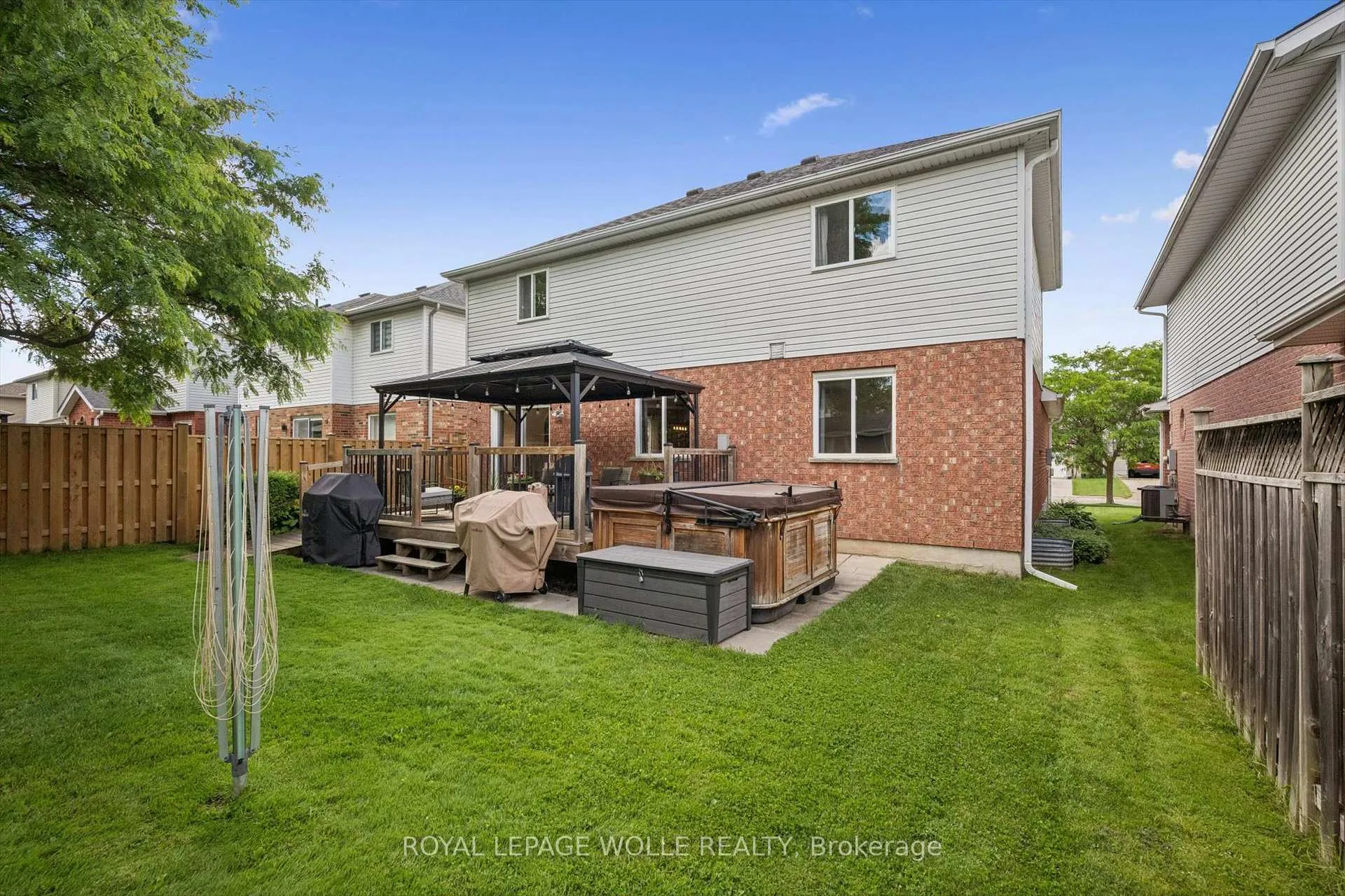 Photo 39 of 491 Sandbanks Crescent, Waterloo — HOMEH