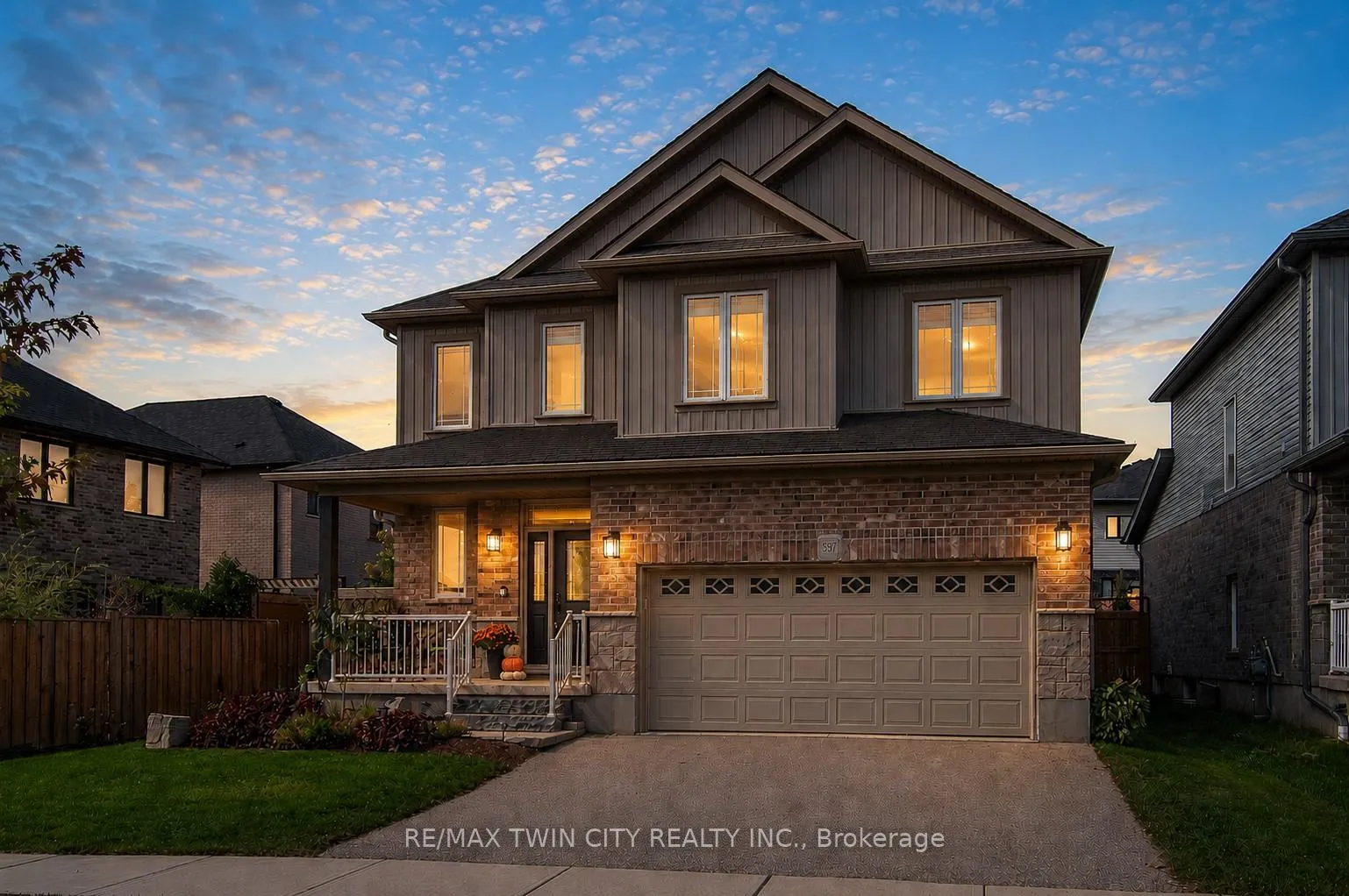 Photo 1 of 597 Sundew Drive, Waterloo, Columbia Forest/Clair Hills — HOMEH