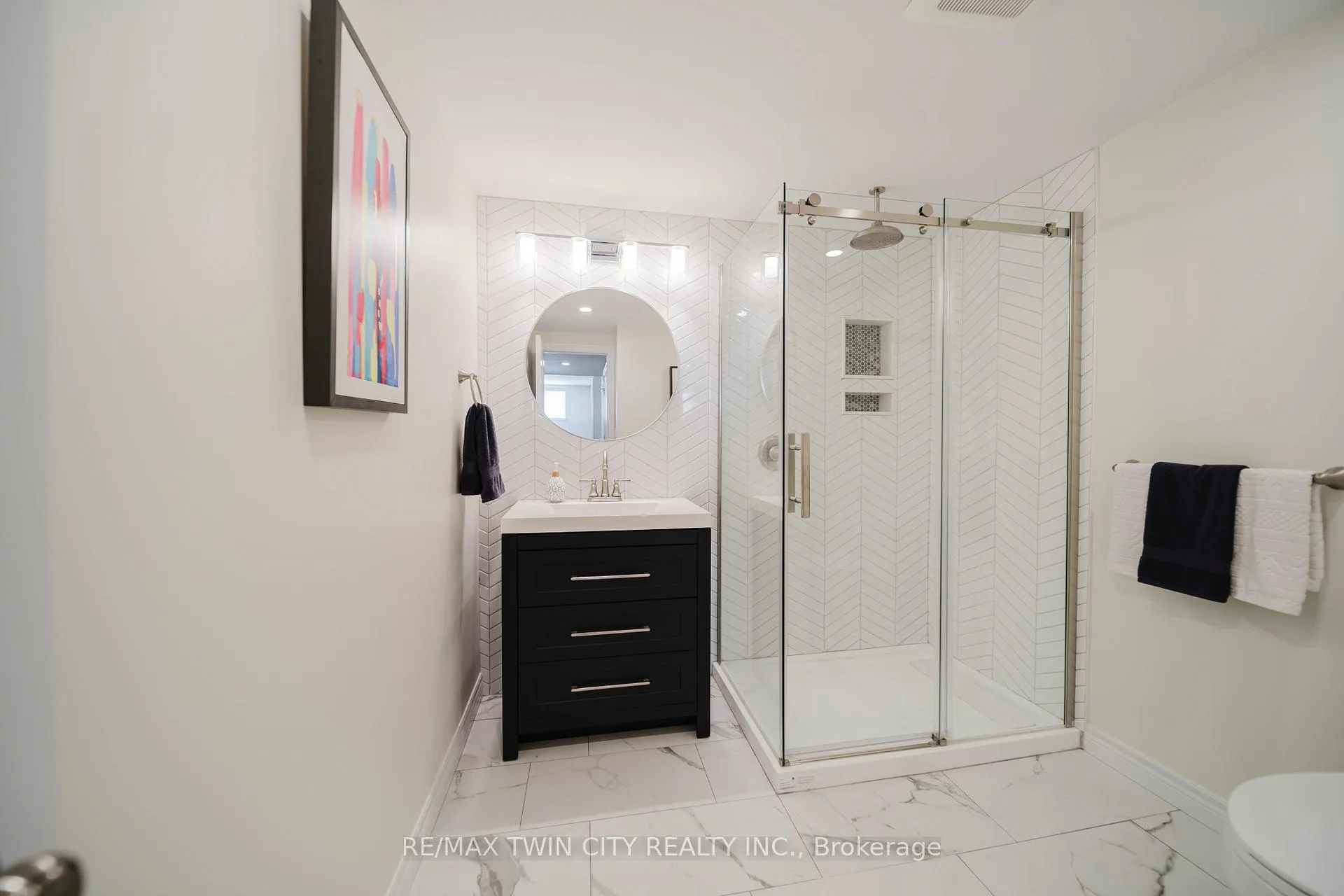 Photo 40 of 597 Sundew Drive, Waterloo, Columbia Forest/Clair Hills — HOMEH