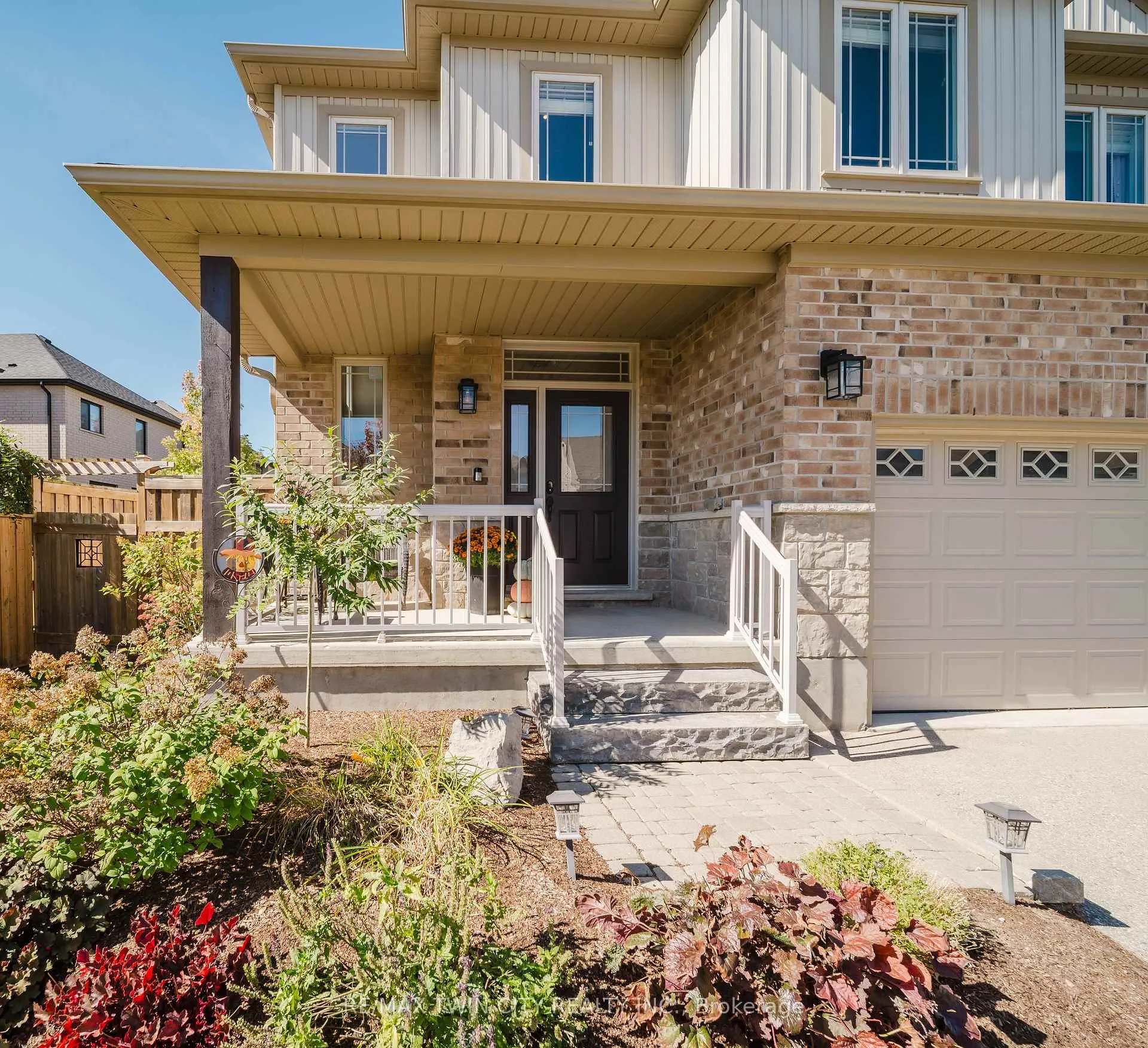 Photo 47 of 597 Sundew Drive, Waterloo, Columbia Forest/Clair Hills — HOMEH
