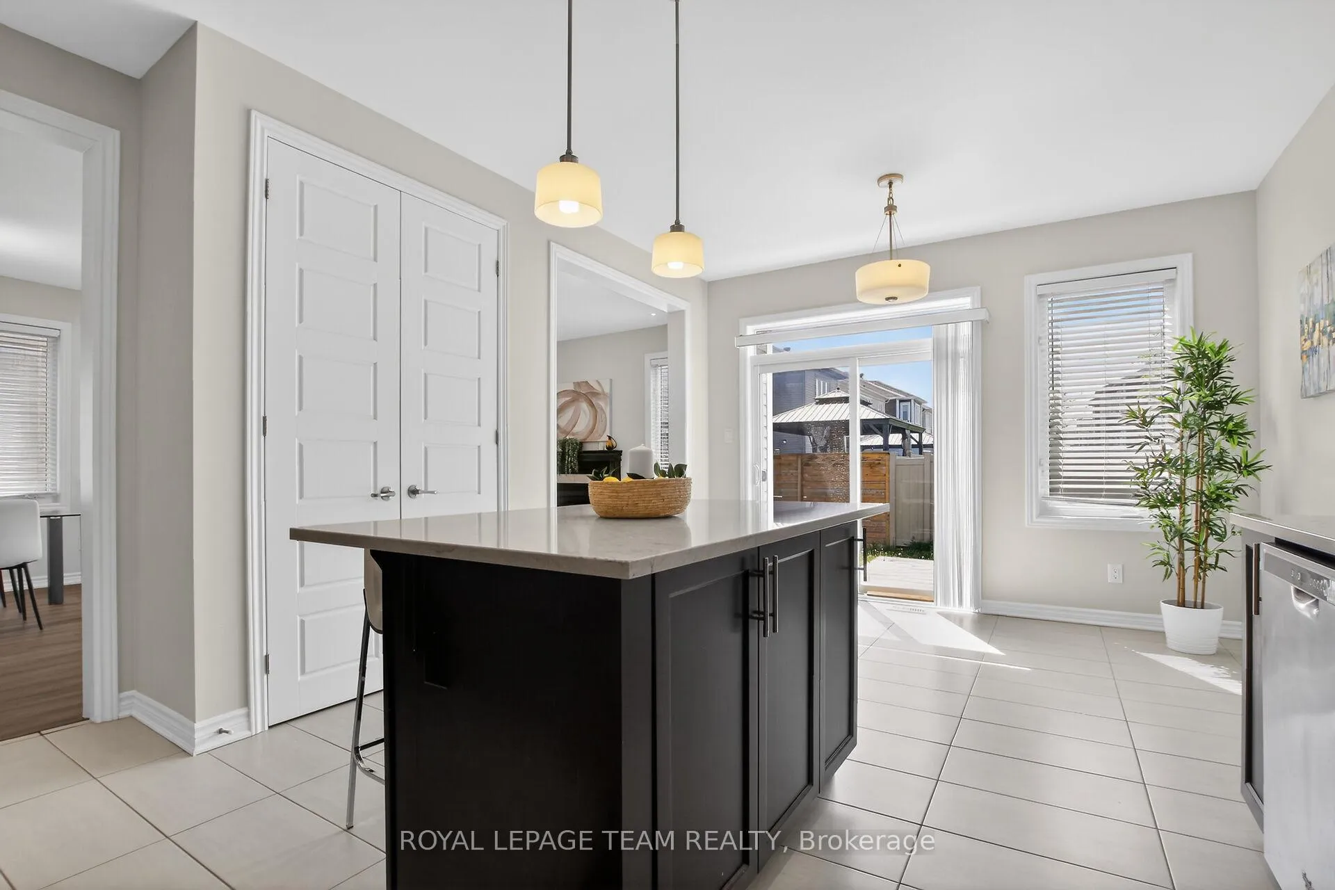 Photo 14 of 925 Whimbrel Way, Ottawa, Barrhaven - Half Moon Bay — HOMEH