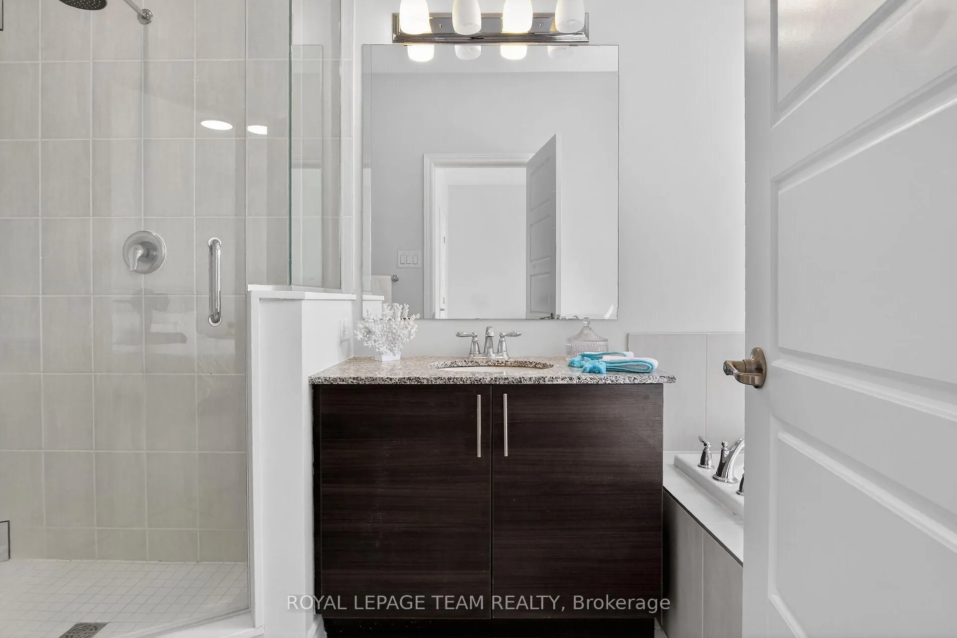 Photo 21 of 925 Whimbrel Way, Ottawa, Barrhaven - Half Moon Bay — HOMEH