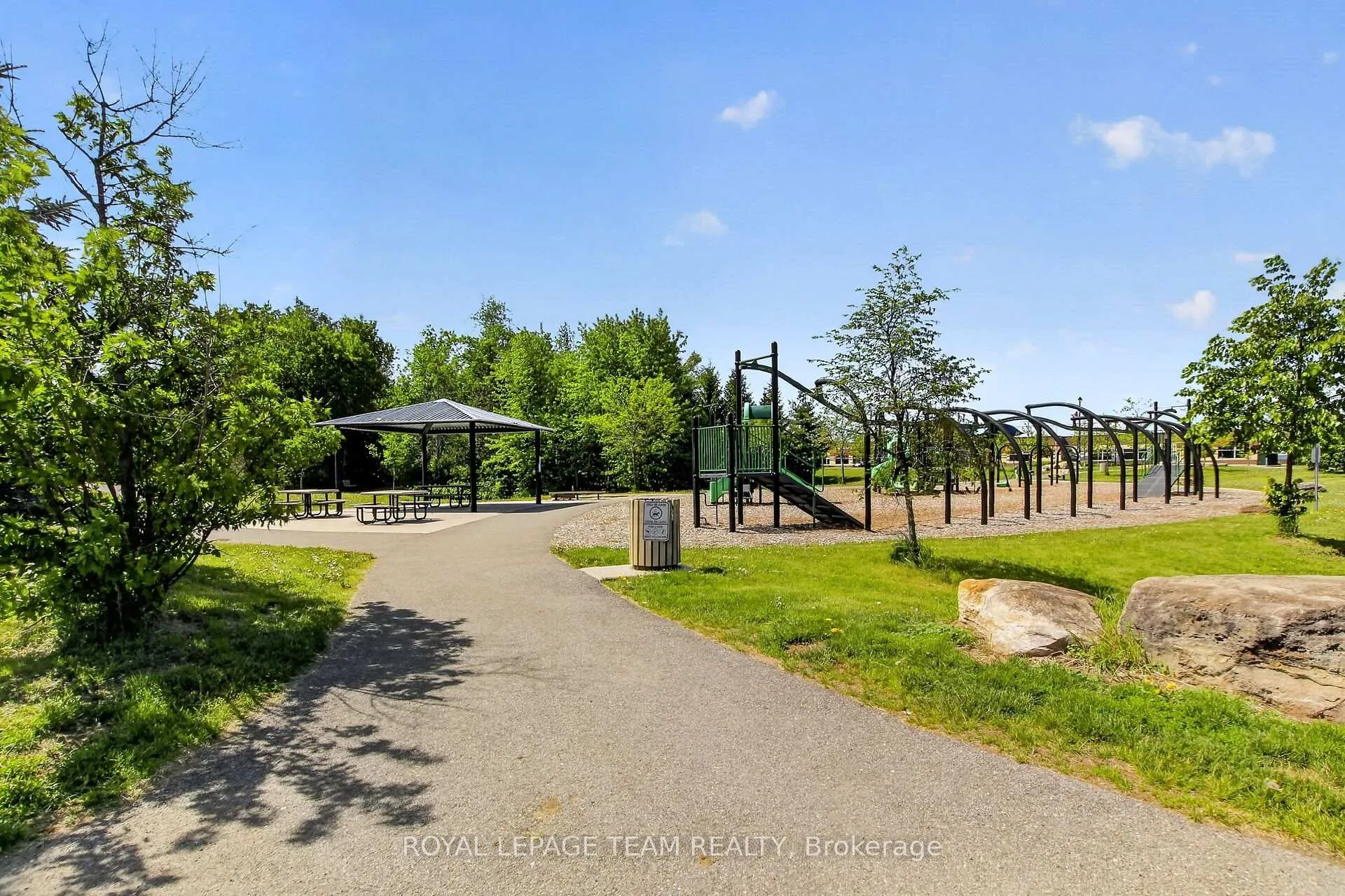 Photo 39 of 925 Whimbrel Way, Ottawa, Barrhaven - Half Moon Bay — HOMEH