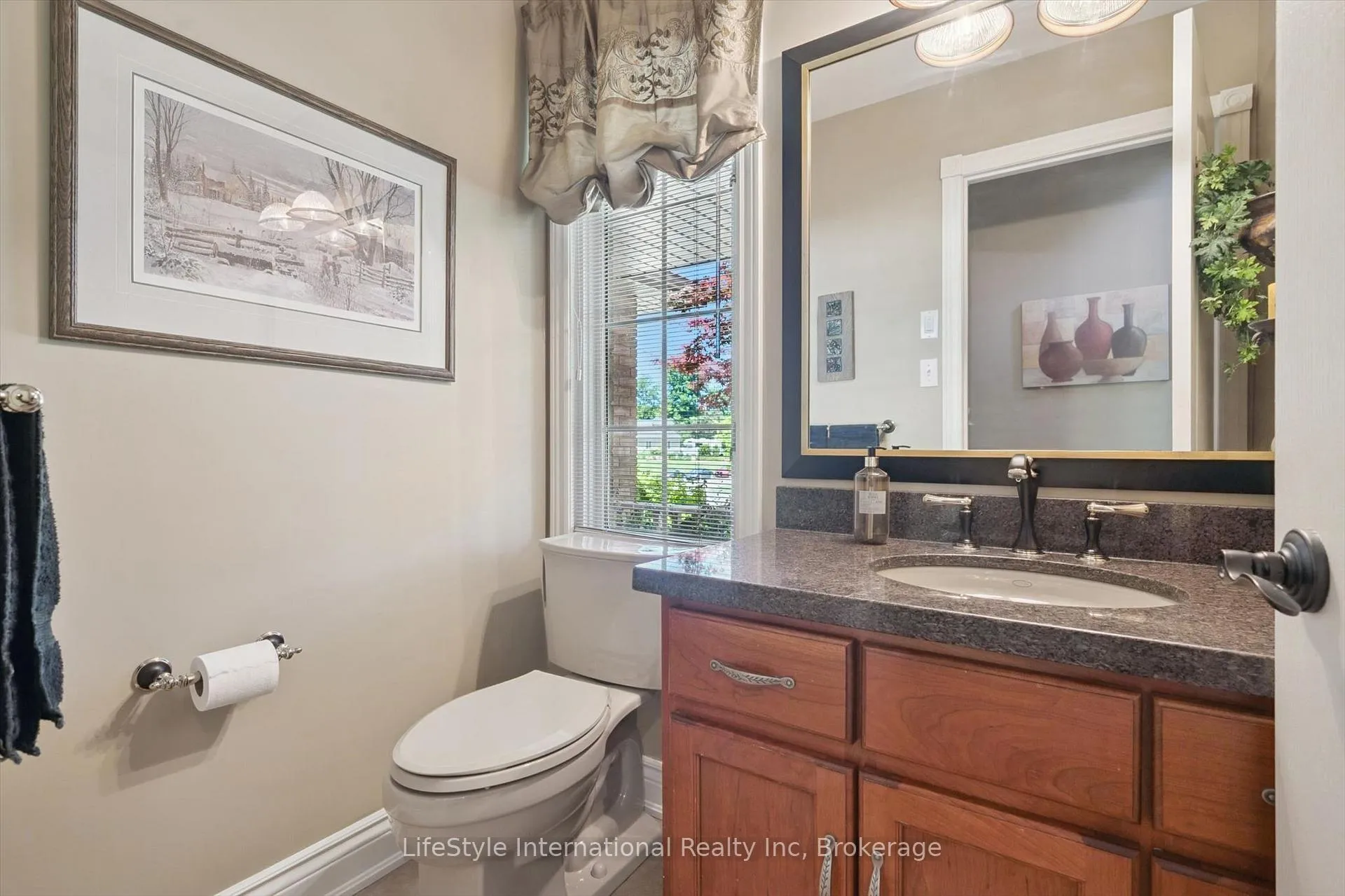 Photo 21 of 12 Ochs Drive, Puslinch, Morriston — HOMEH