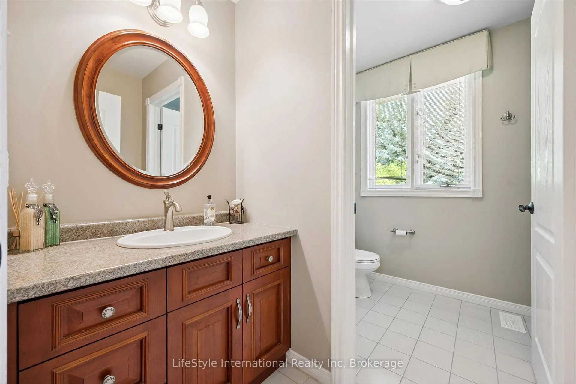 Photo 25 of 12 Ochs Drive, Puslinch, Morriston — HOMEH