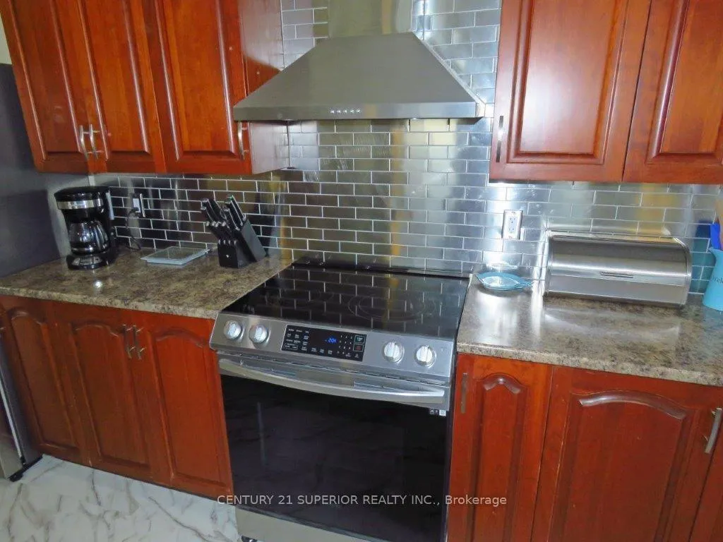 Photo 8 of 240 Walker Street, Greenstone — HOMEH