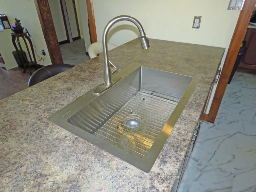 Photo 9 of 240 Walker Street, Greenstone — HOMEH