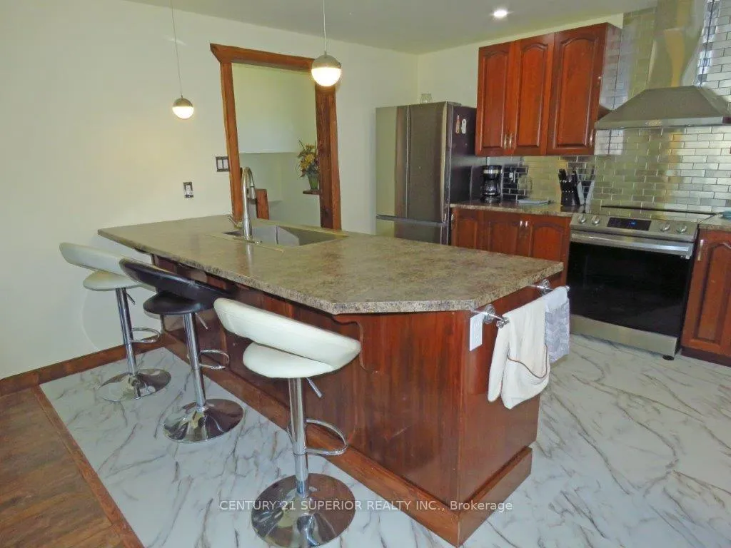 Photo 12 of 240 Walker Street, Greenstone — HOMEH