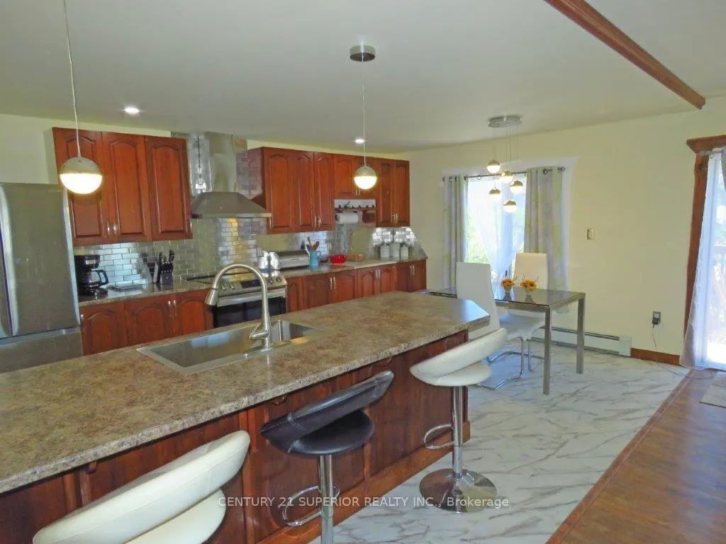 Photo 13 of 240 Walker Street, Greenstone — HOMEH