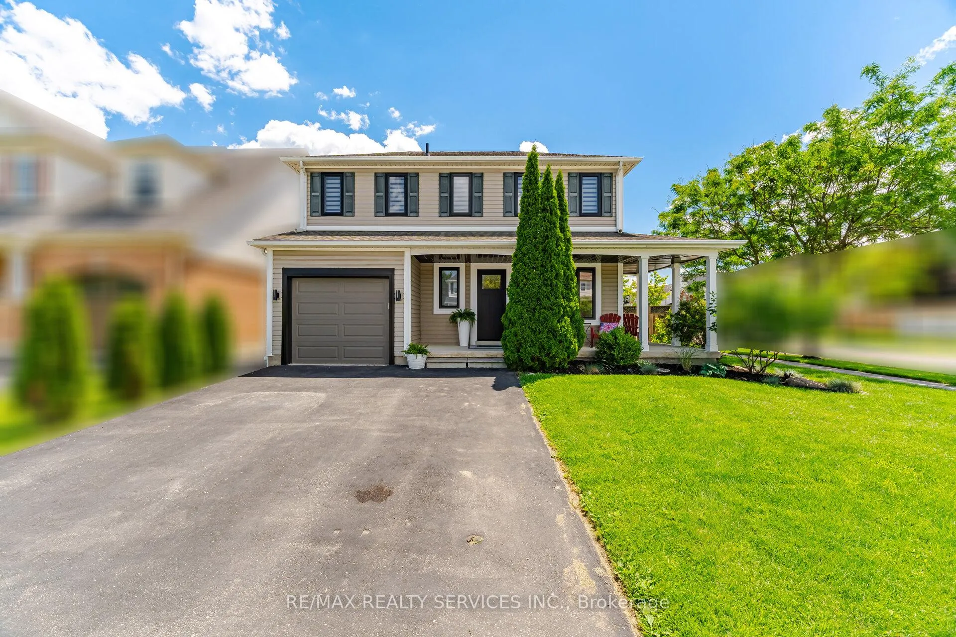 Photo 2 of 25 Gaydon Way, Brantford, Empire — HOMEH