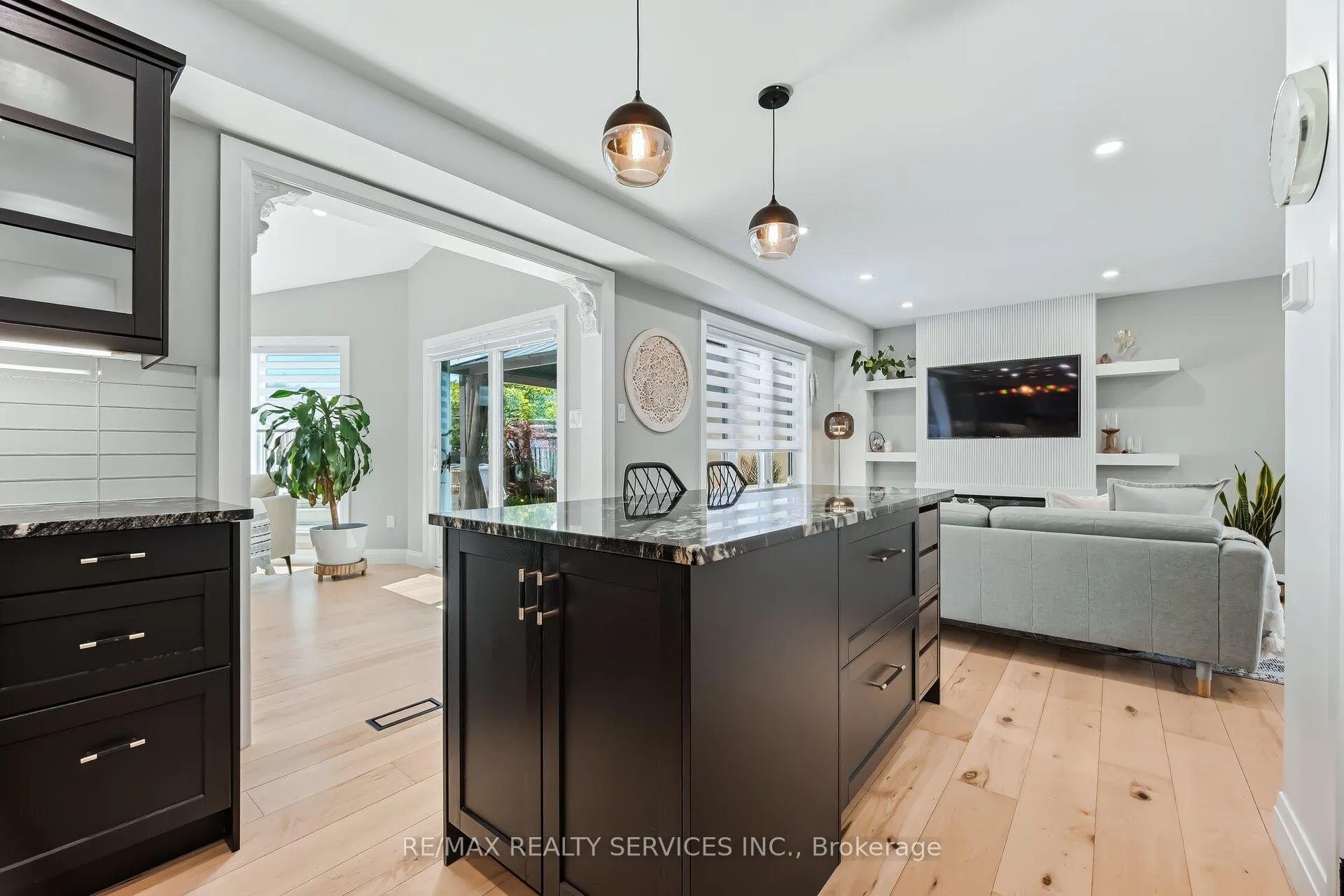 Photo 15 of 25 Gaydon Way, Brantford, Empire — HOMEH