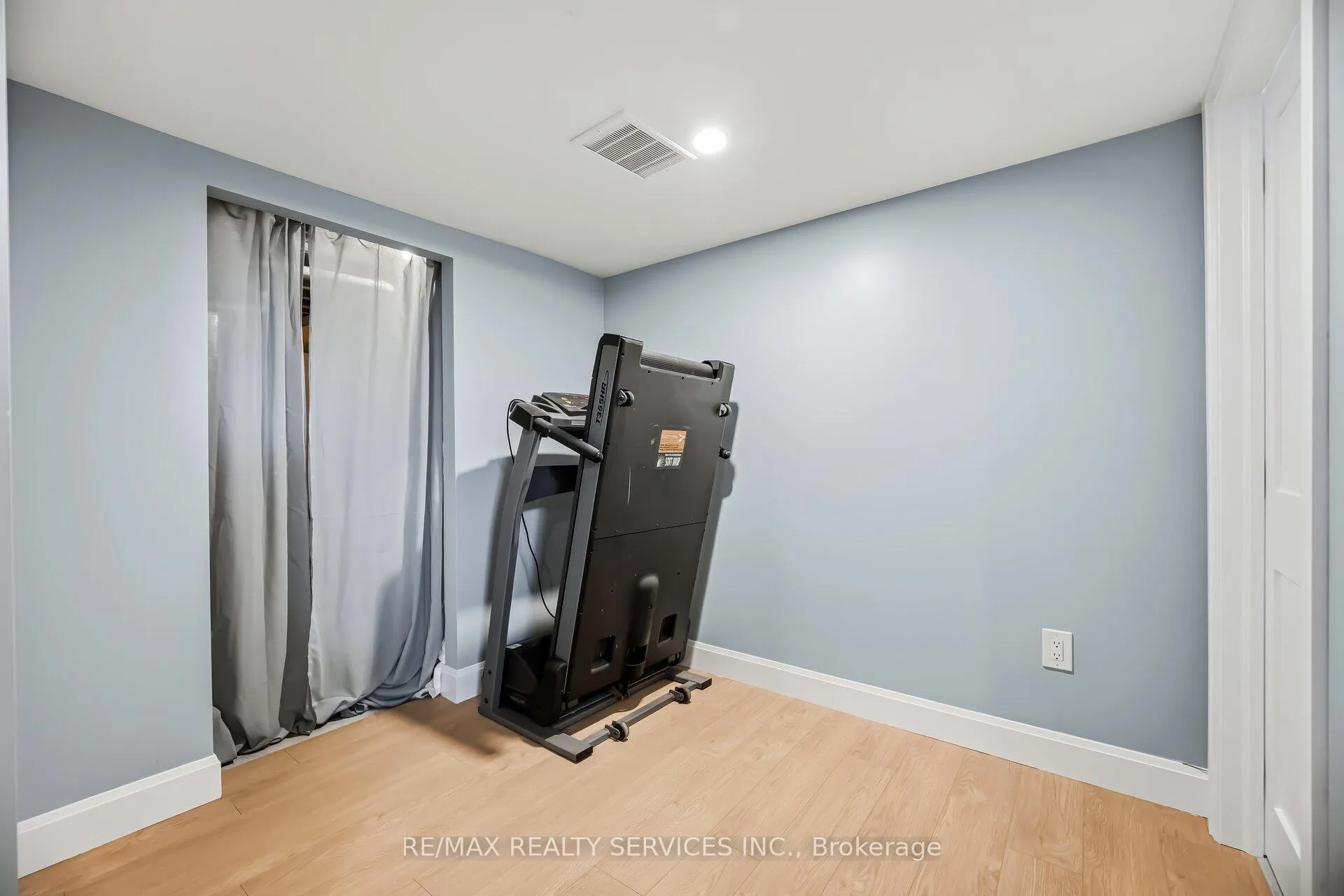 Photo 39 of 25 Gaydon Way, Brantford, Empire — HOMEH