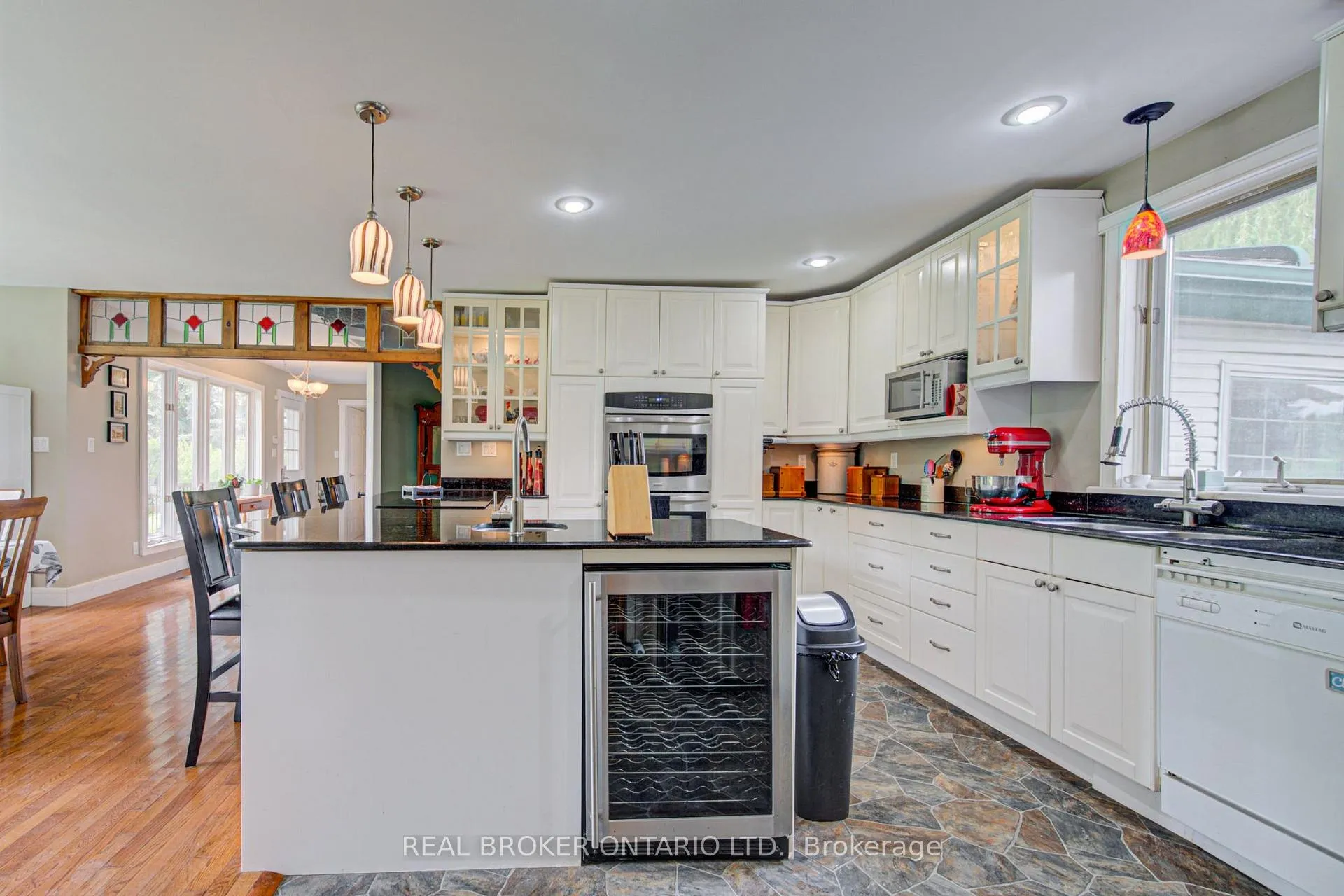 Photo 10 of 1032 Gore Road, Hamilton, Rural Flamborough — HOMEH