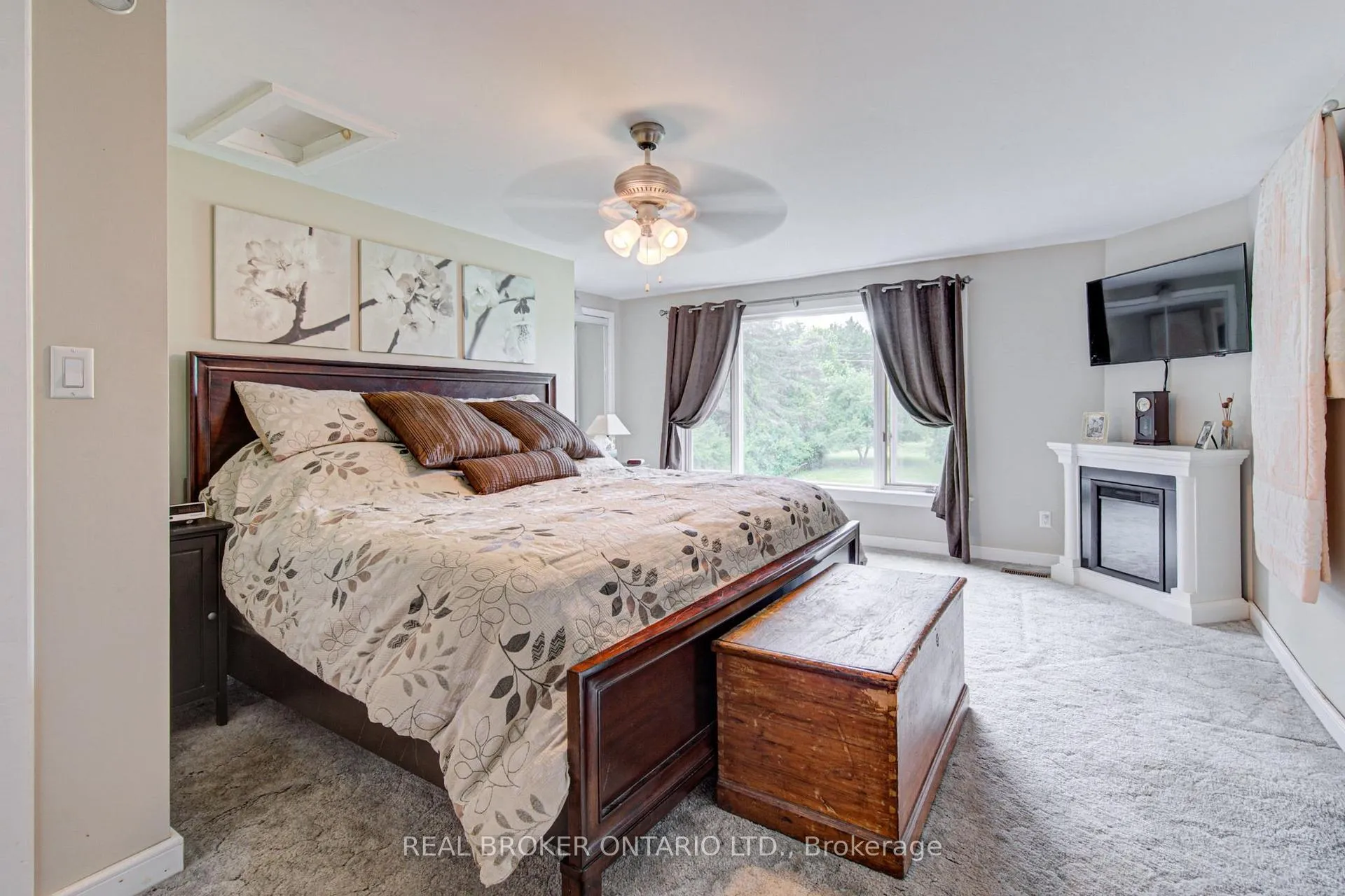 Photo 22 of 1032 Gore Road, Hamilton, Rural Flamborough — HOMEH