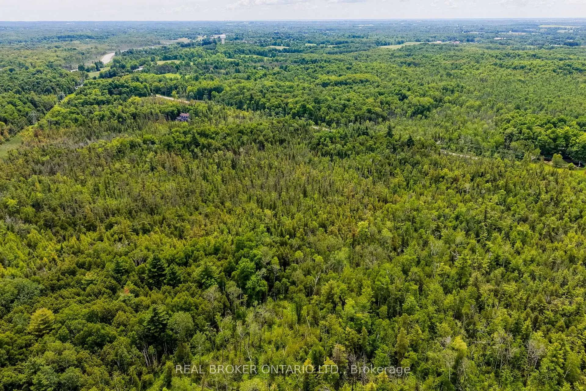 Photo 38 of 1032 Gore Road, Hamilton, Rural Flamborough — HOMEH