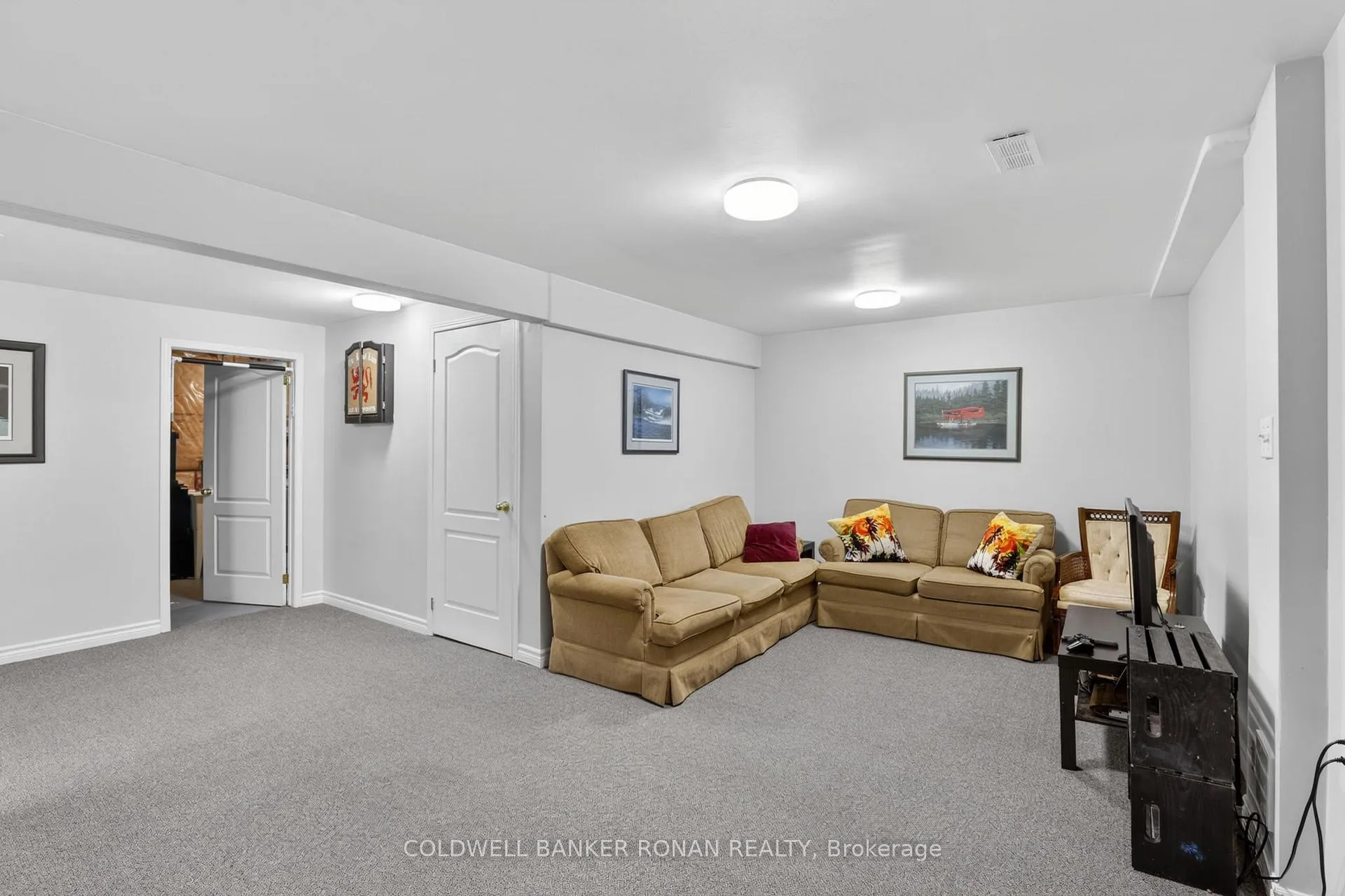 Photo 26 of 26 Pheasant Court, Orangeville — HOMEH
