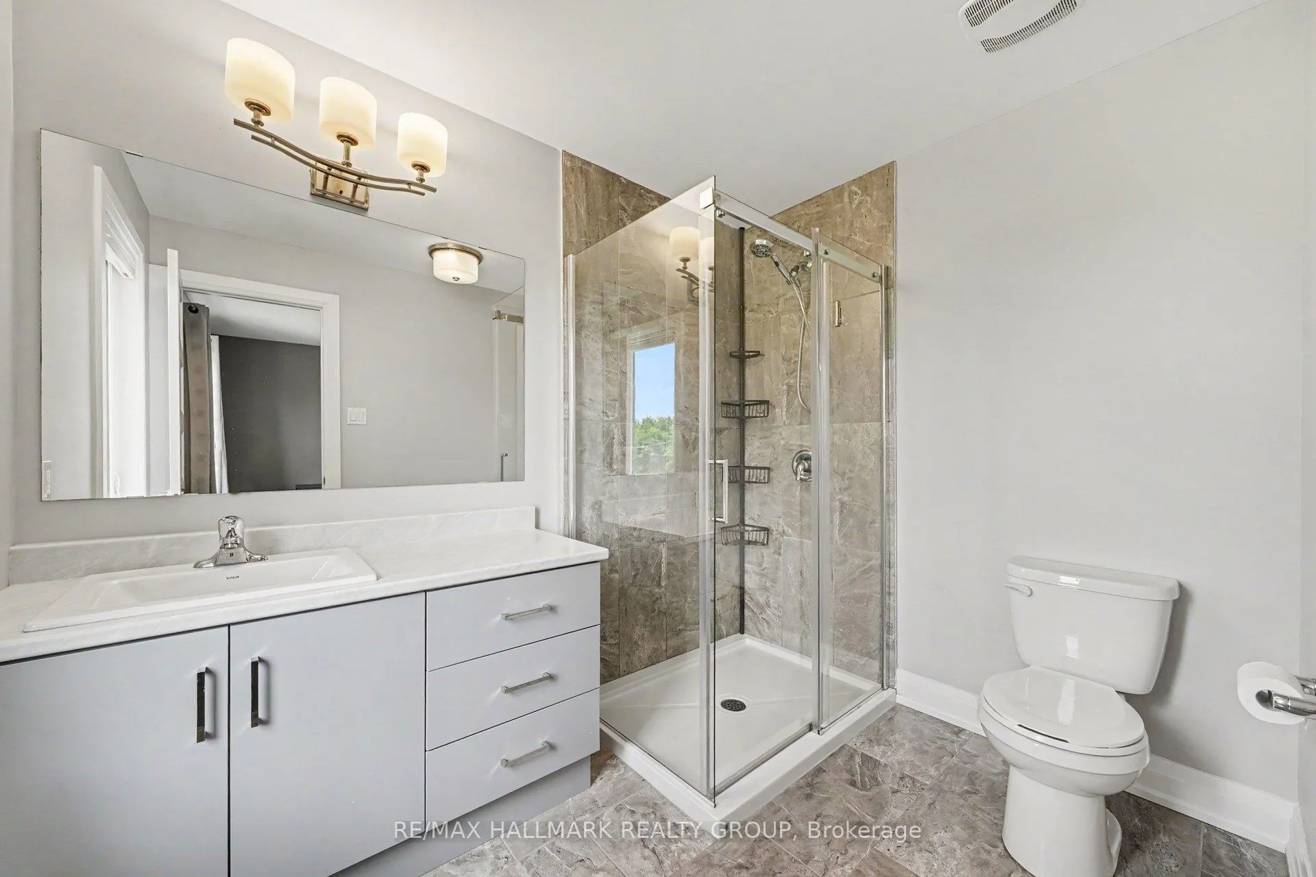 Photo 20 of 307 Belfort Street, Russell, Embrun — HOMEH