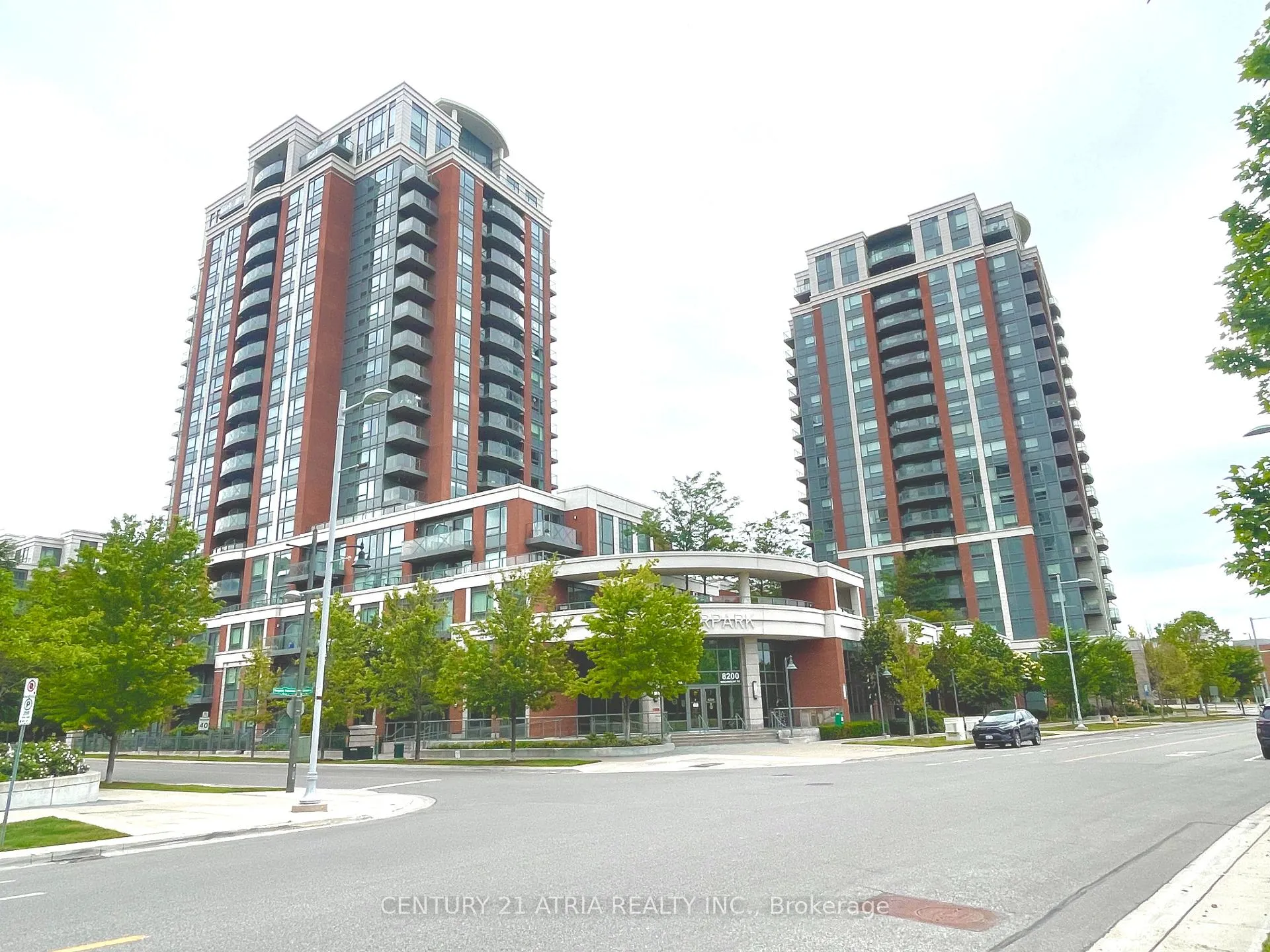 Photo 10 of Unit 806, 1 Uptown Drive, Markham, Unionville — HOMEH