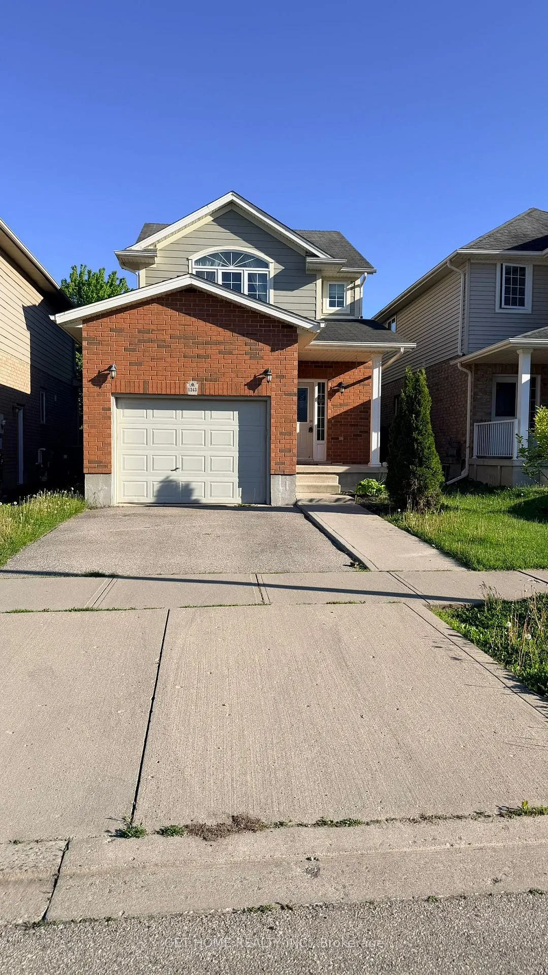 Photo 1 of 1243 Old Zeller Drive, Kitchener, Grand River South — HOMEH