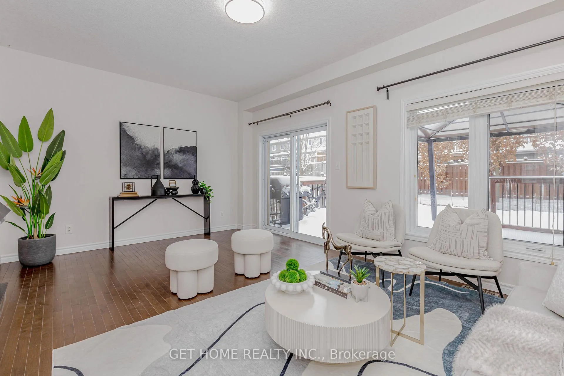 Photo 10 of 1243 Old Zeller Drive, Kitchener, Grand River South — HOMEH