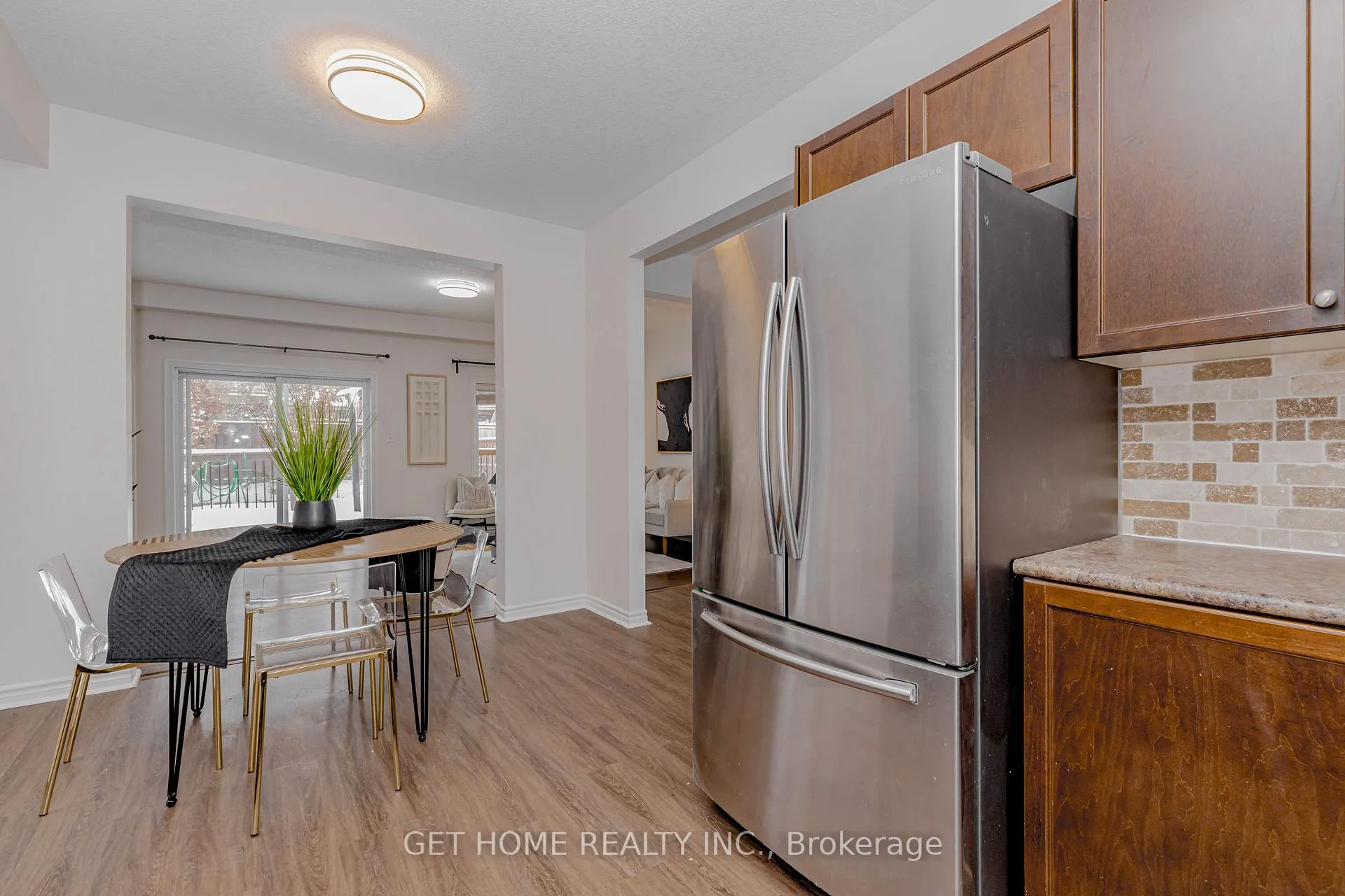 Photo 21 of 1243 Old Zeller Drive, Kitchener, Grand River South — HOMEH