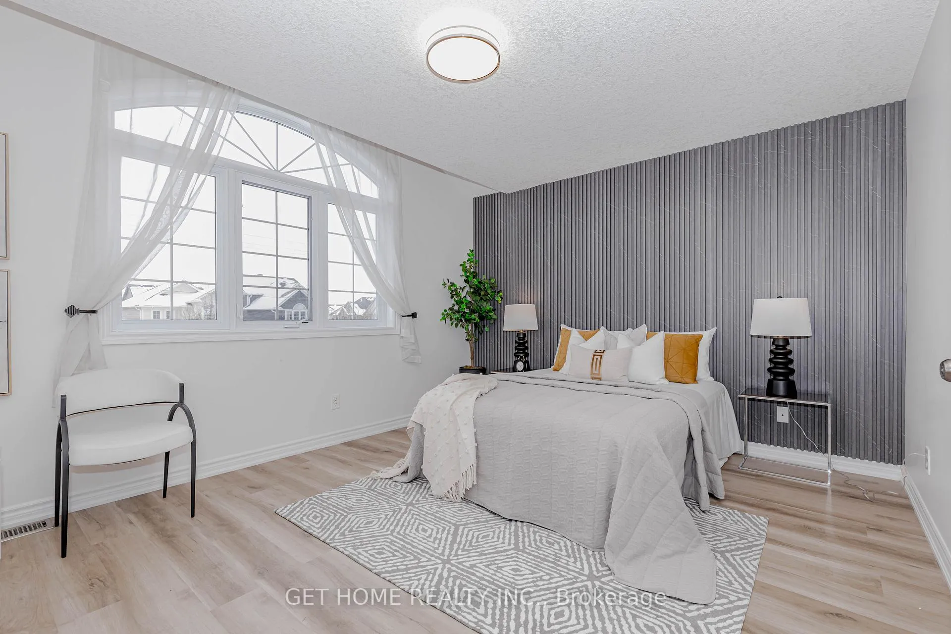 Photo 26 of 1243 Old Zeller Drive, Kitchener, Grand River South — HOMEH