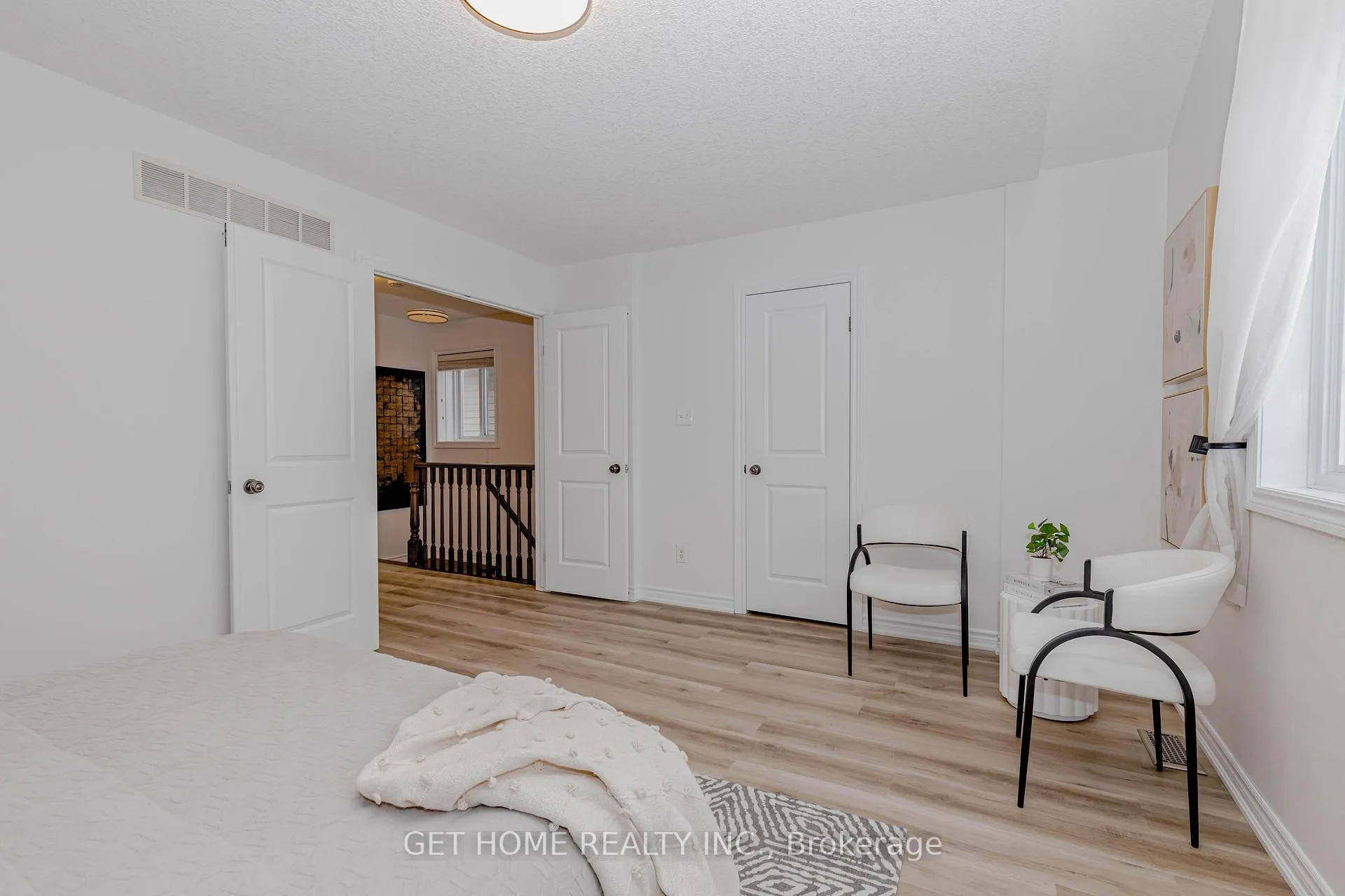 Photo 28 of 1243 Old Zeller Drive, Kitchener, Grand River South — HOMEH