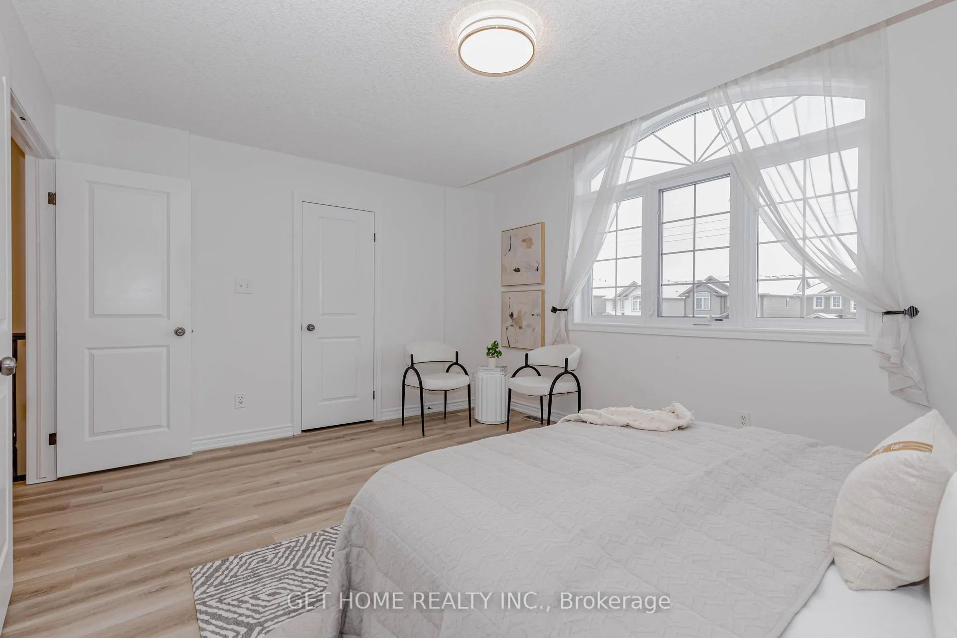 Photo 29 of 1243 Old Zeller Drive, Kitchener, Grand River South — HOMEH