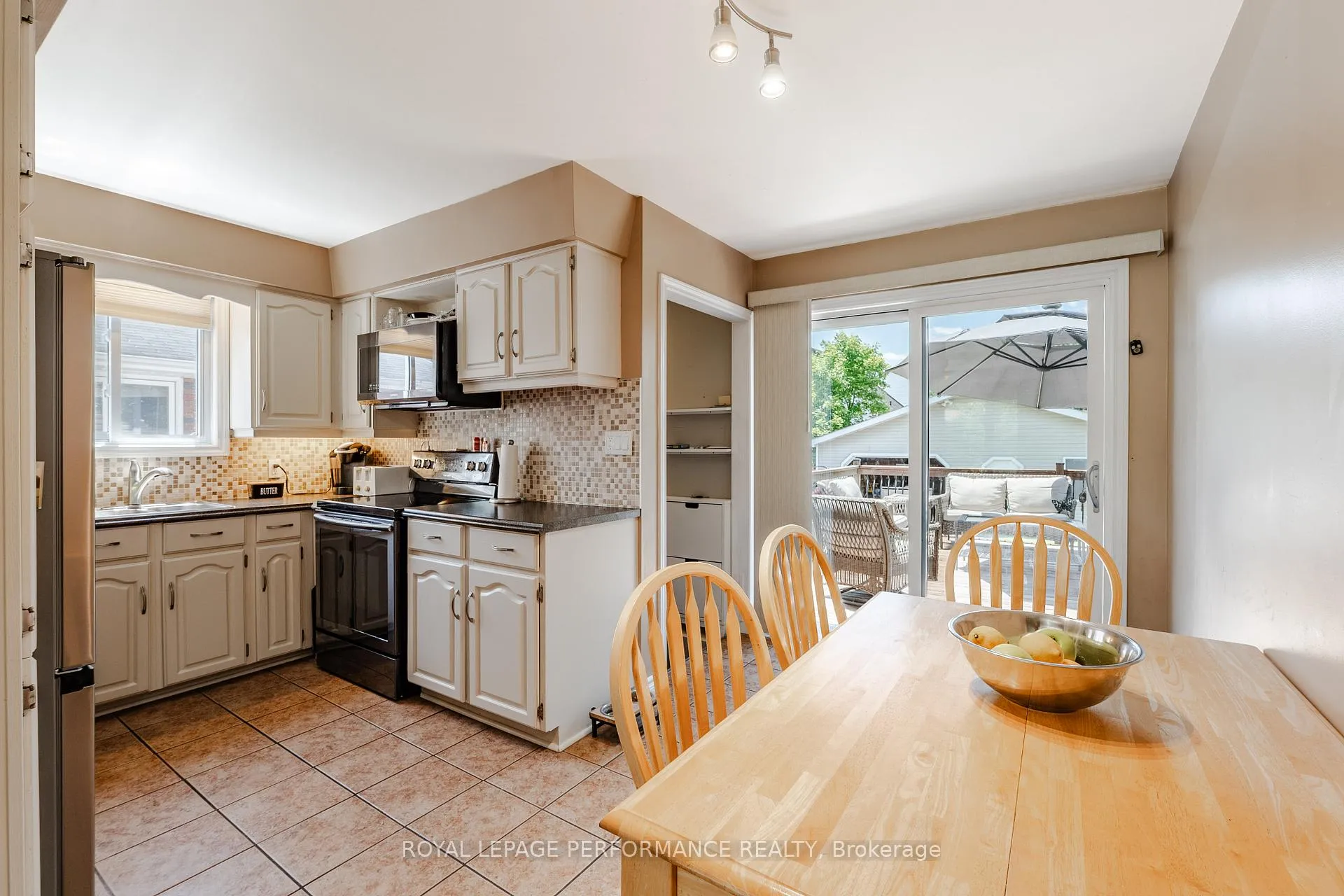 Photo 12 of 202 Susan Avenue, Cornwall, Cornwall — HOMEH