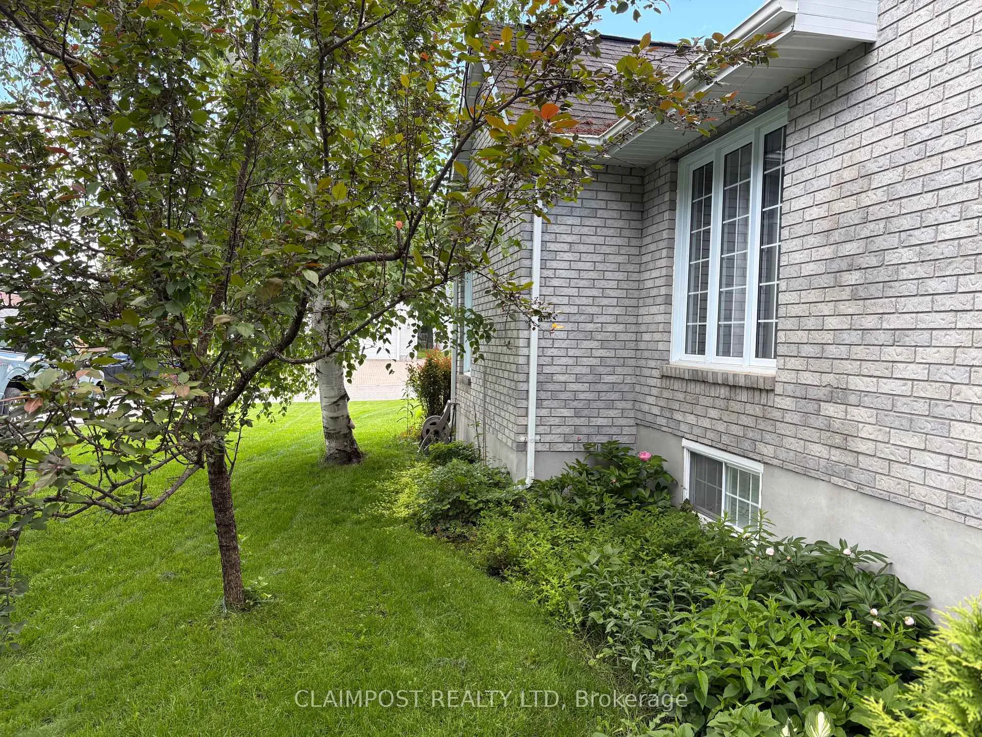 Photo 10 of 30 Pleasant Avenue, Timmins, MTJ - Beaurivage — HOMEH