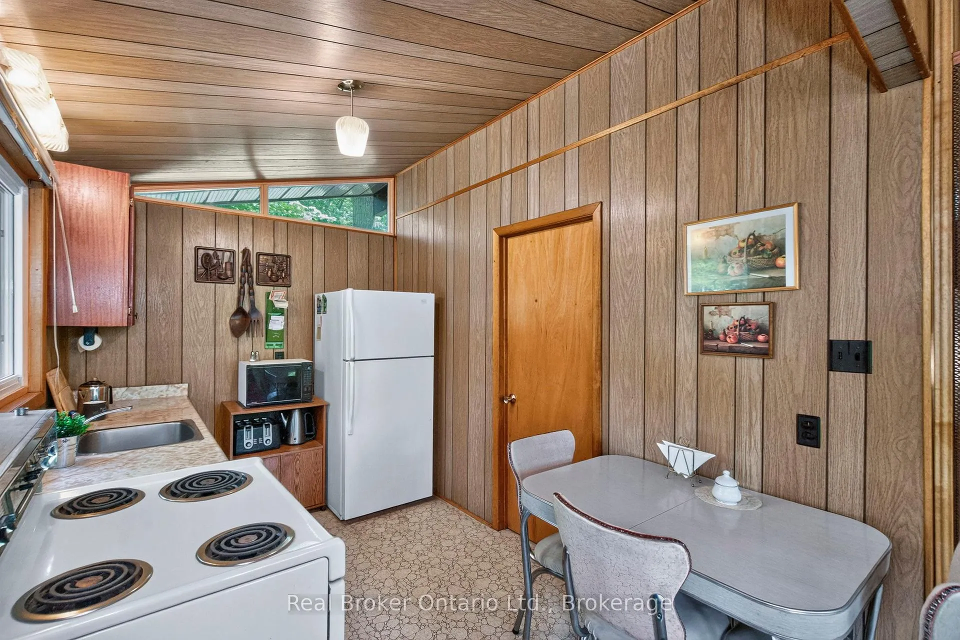 Photo 12 of 59 Marchand Road, Tiny, Lafontaine — HOMEH