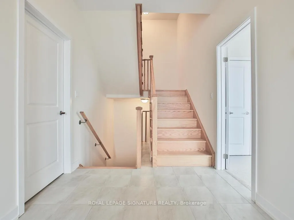 Photo 4 of 3148 Perkins Way, Oakville, Joshua Meadows — HOMEH