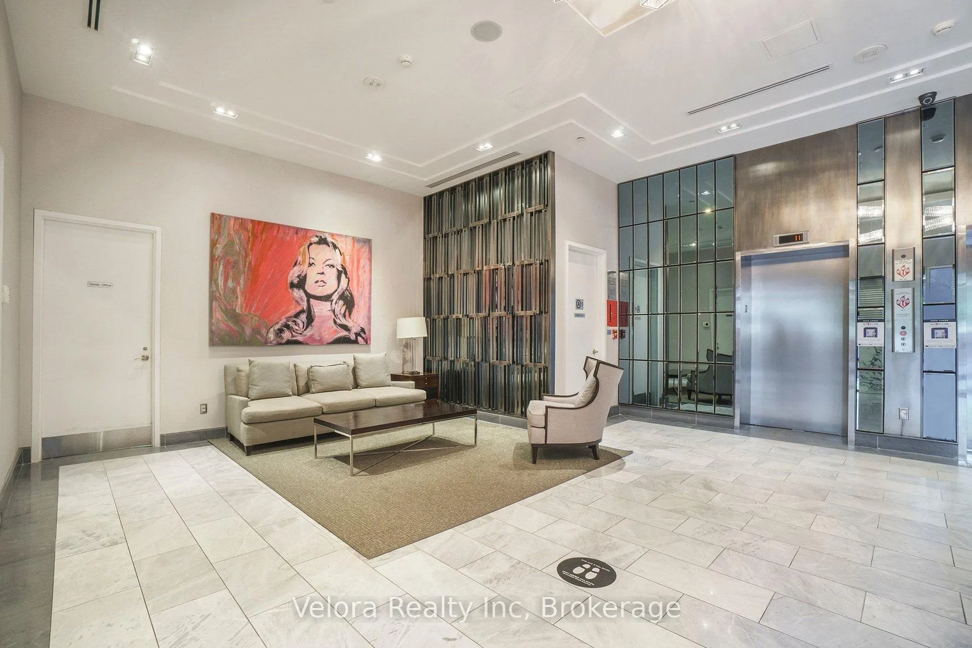 Photo 3 of Unit 1012, 300 Lisgar Street, Ottawa, Ottawa Centre — HOMEH