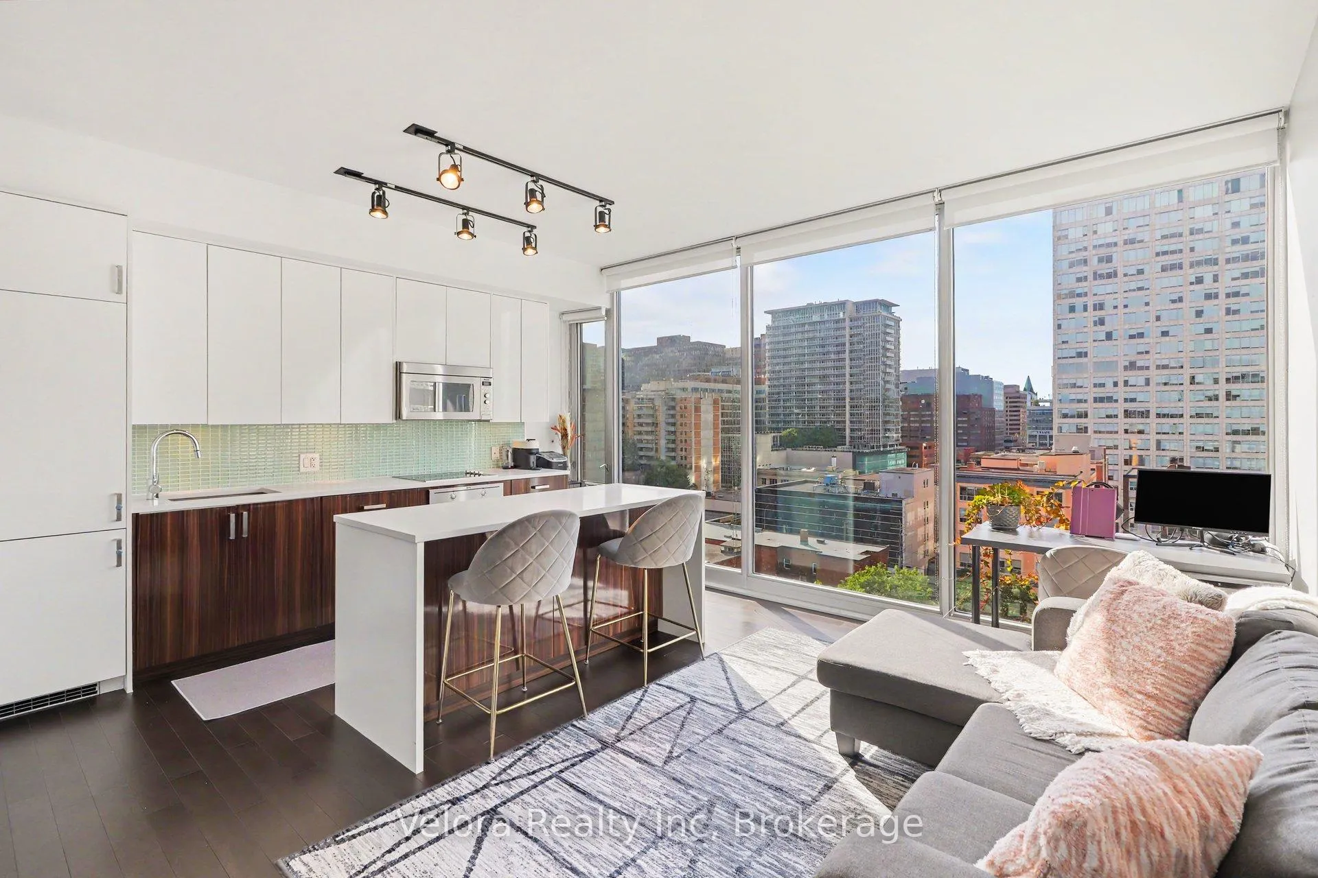 Photo 8 of Unit 1012, 300 Lisgar Street, Ottawa, Ottawa Centre — HOMEH