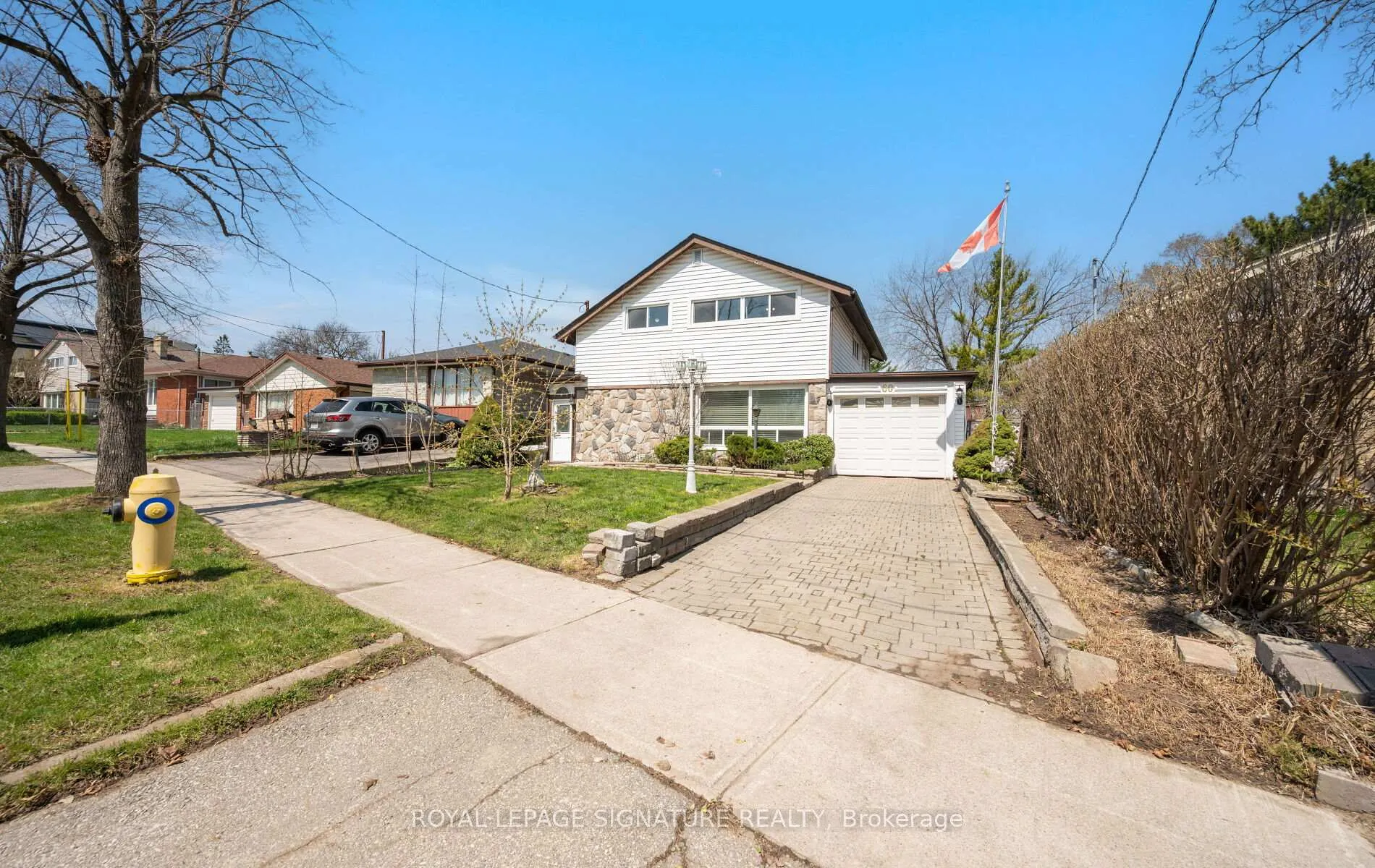 Photo 3 of 60 Hinton Road, Etobicoke, Rexdale-Kipling — HOMEH