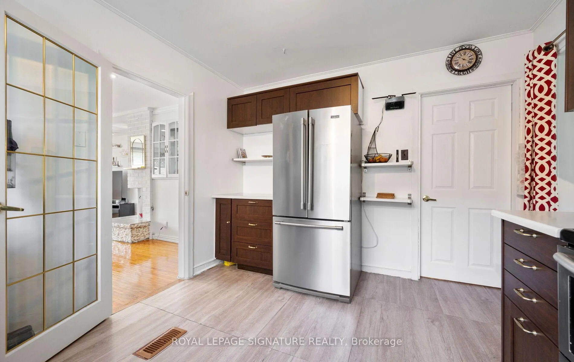 Photo 17 of 60 Hinton Road, Etobicoke, Rexdale-Kipling — HOMEH
