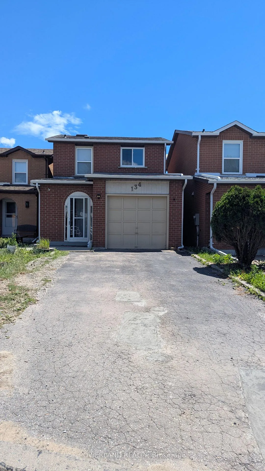 Photo 1 of 134 Dunbar Crescent, Markham, Milliken Mills East — HOMEH