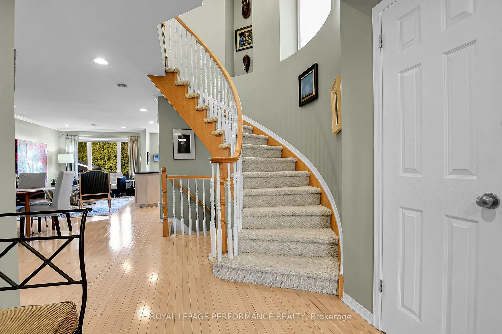 Photo 6 of 2104 Liska Street, Ottawa, Avalon East — HOMEH