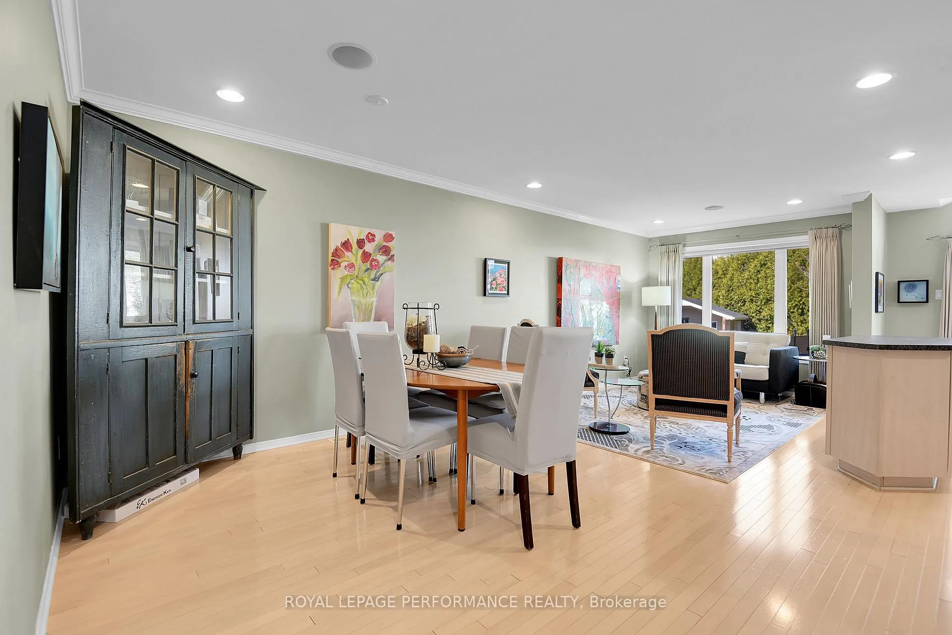 Photo 8 of 2104 Liska Street, Ottawa, Avalon East — HOMEH