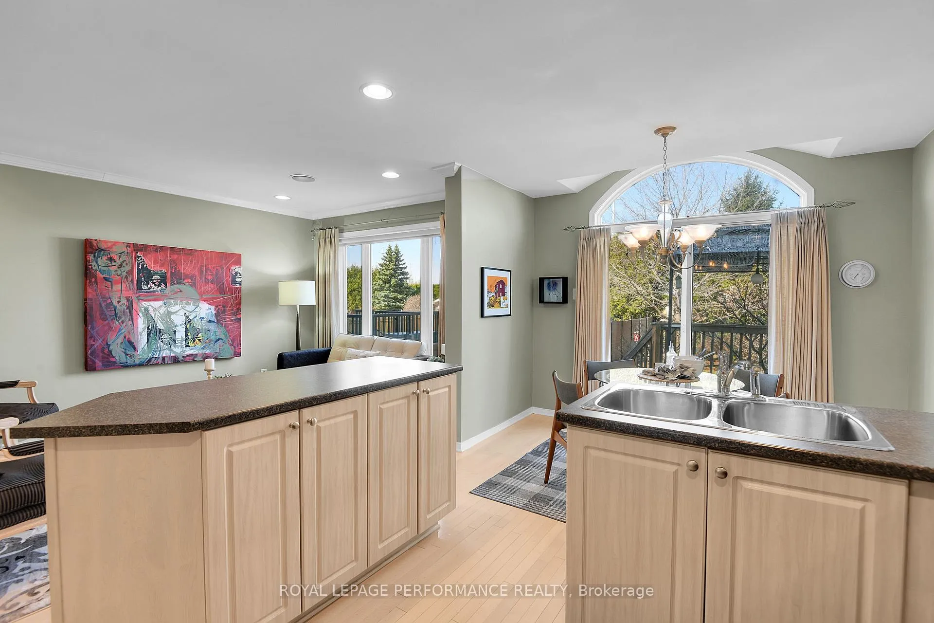 Photo 15 of 2104 Liska Street, Ottawa, Avalon East — HOMEH