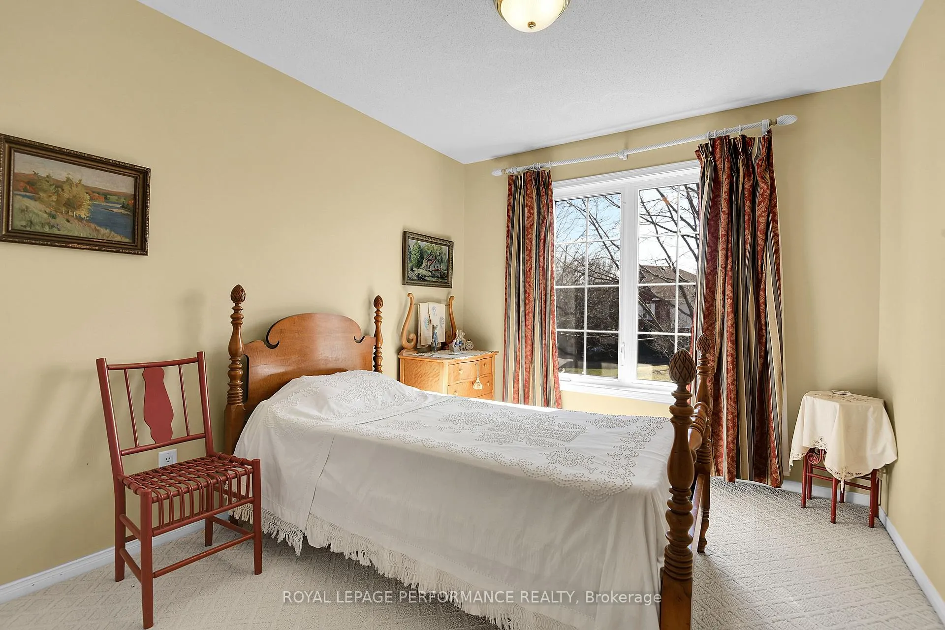 Photo 23 of 2104 Liska Street, Ottawa, Avalon East — HOMEH