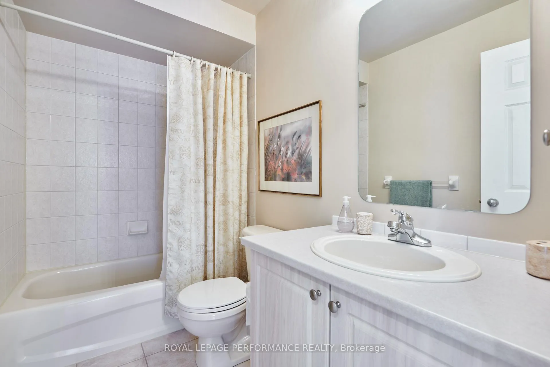 Photo 25 of 2104 Liska Street, Ottawa, Avalon East — HOMEH