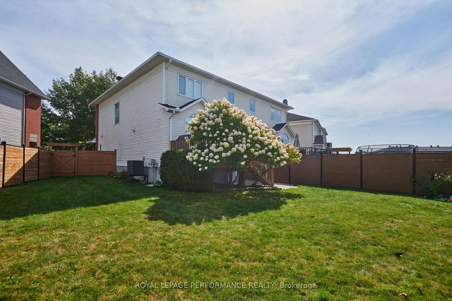 Photo 37 of 2104 Liska Street, Ottawa, Avalon East — HOMEH