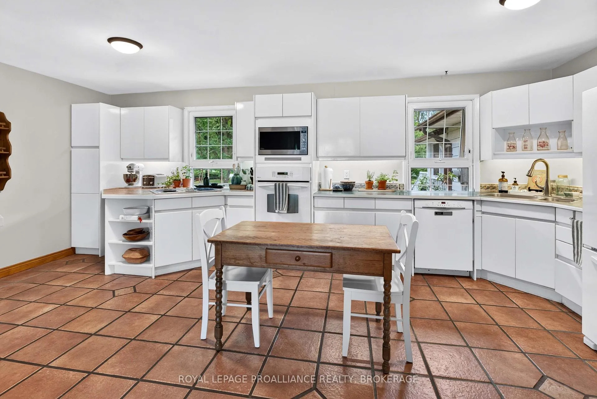 Photo 24 of 1482 Jarvis Road, Kingston, City North of 401 — HOMEH